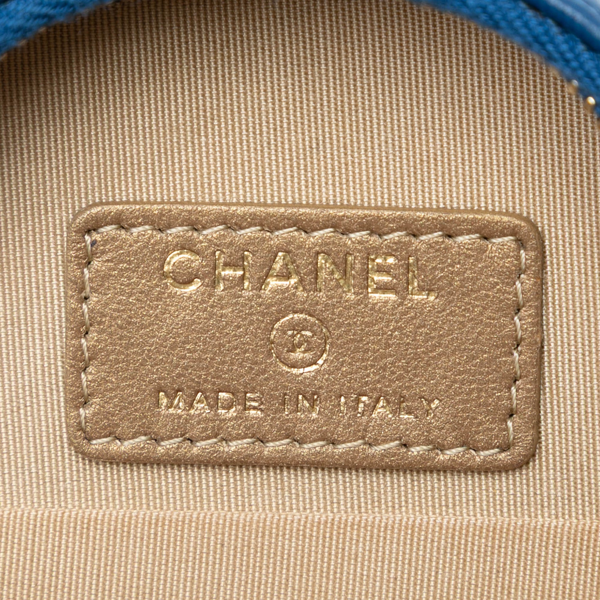 Chanel CC Quilted Lambskin Pearl Crush Round Clutch with Chain - image 5