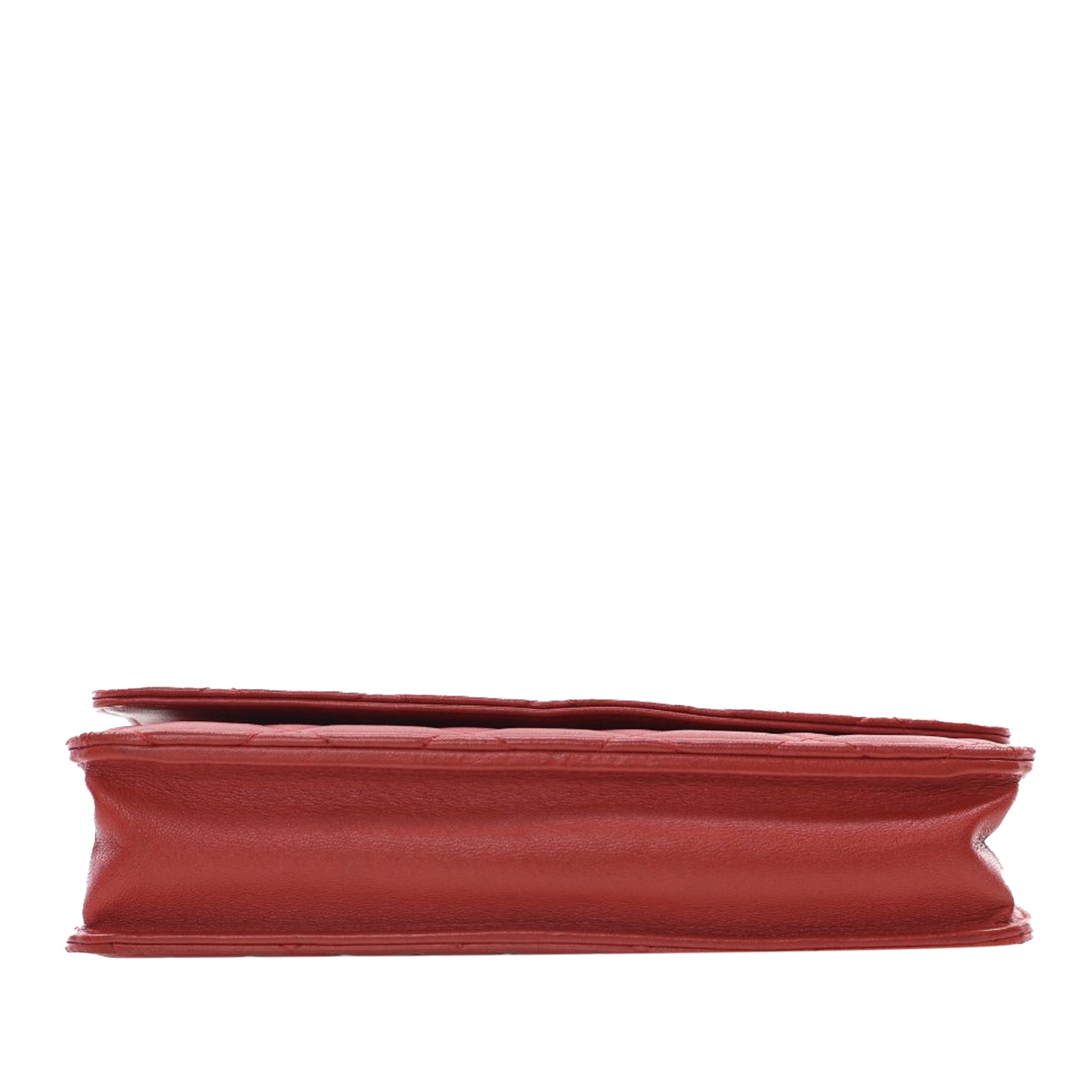 Chanel Classic Lambskin Wallet on Chain - image 4