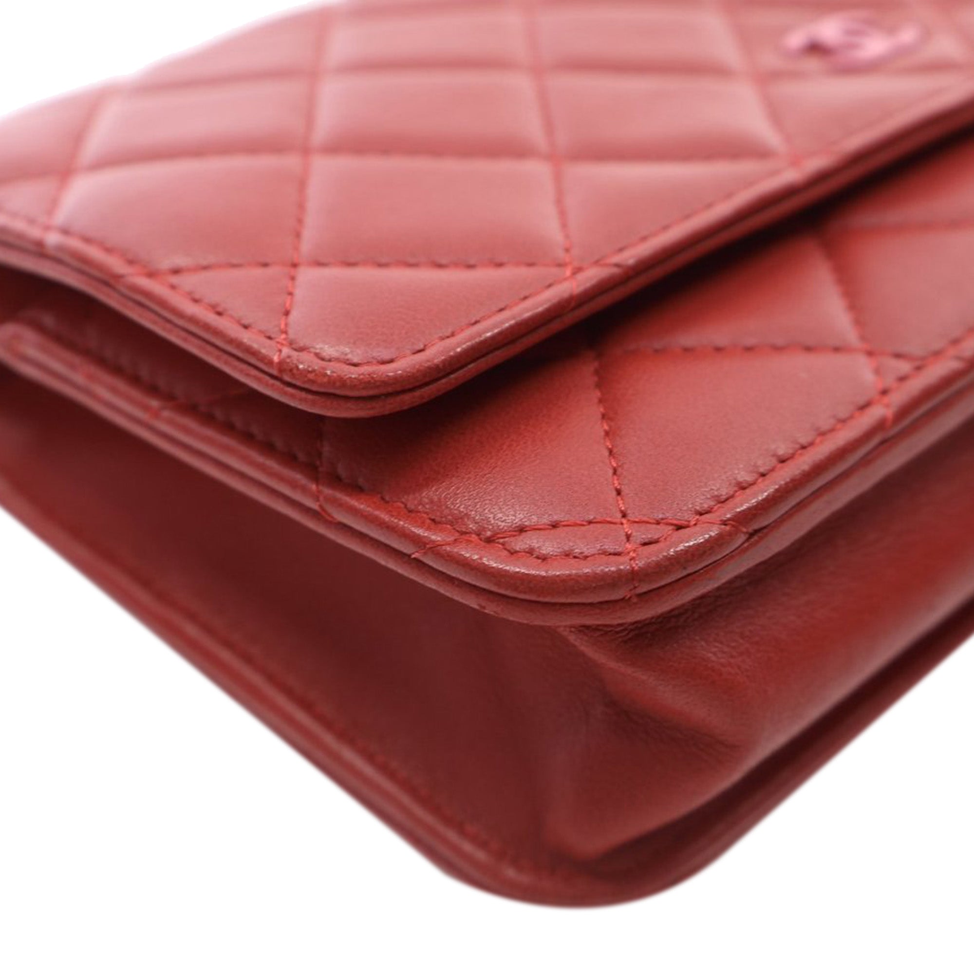 Chanel Classic Lambskin Wallet on Chain - image 9