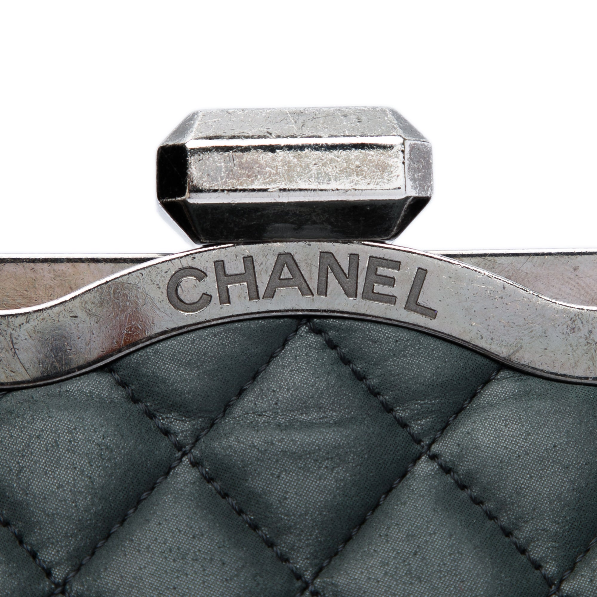 Chanel Quilted Iridescent Calfskin Chic Quilt Frame Satchel - image 5