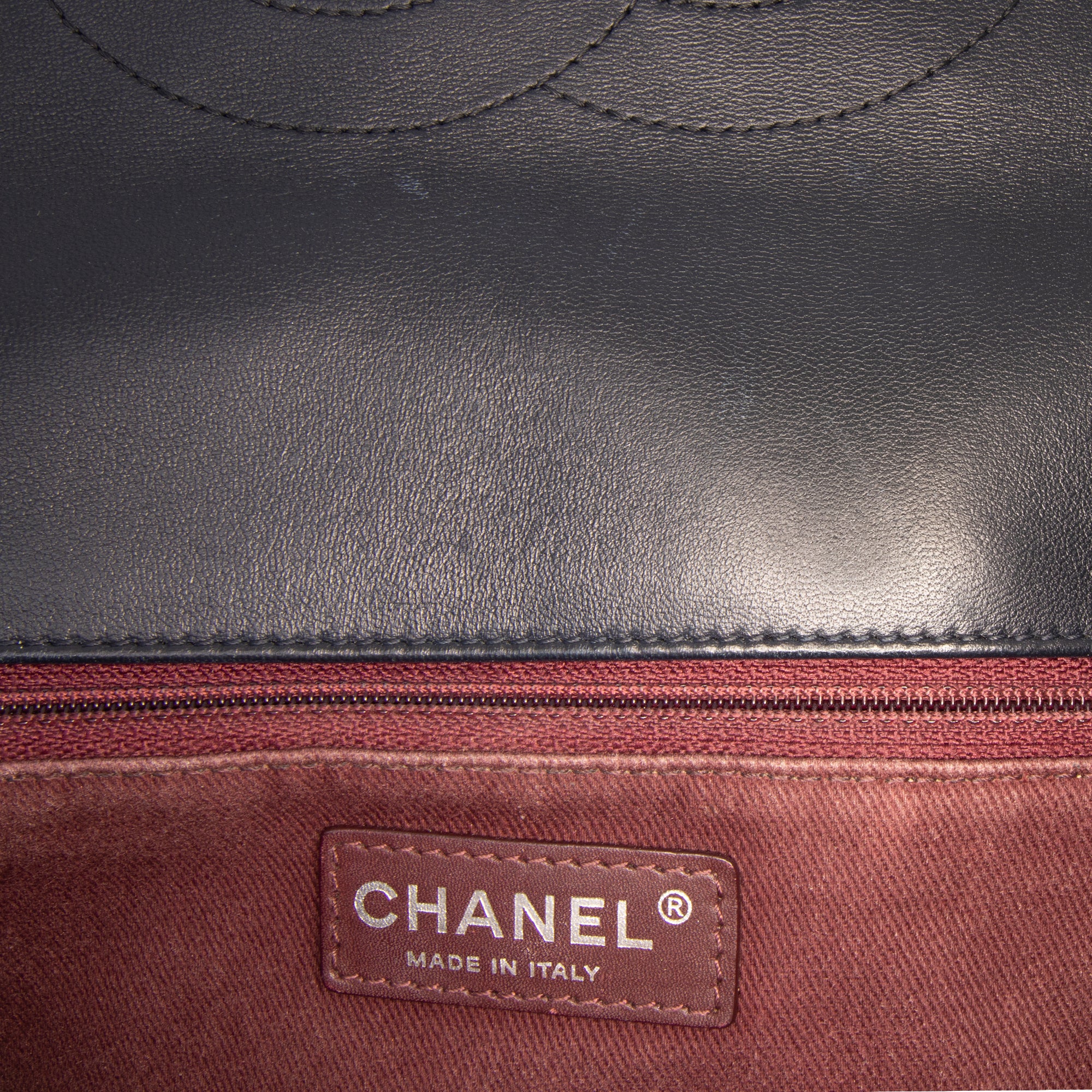 Chanel Jumbo Classic Chevron Lambskin Double Stitch Single Flap - image 6