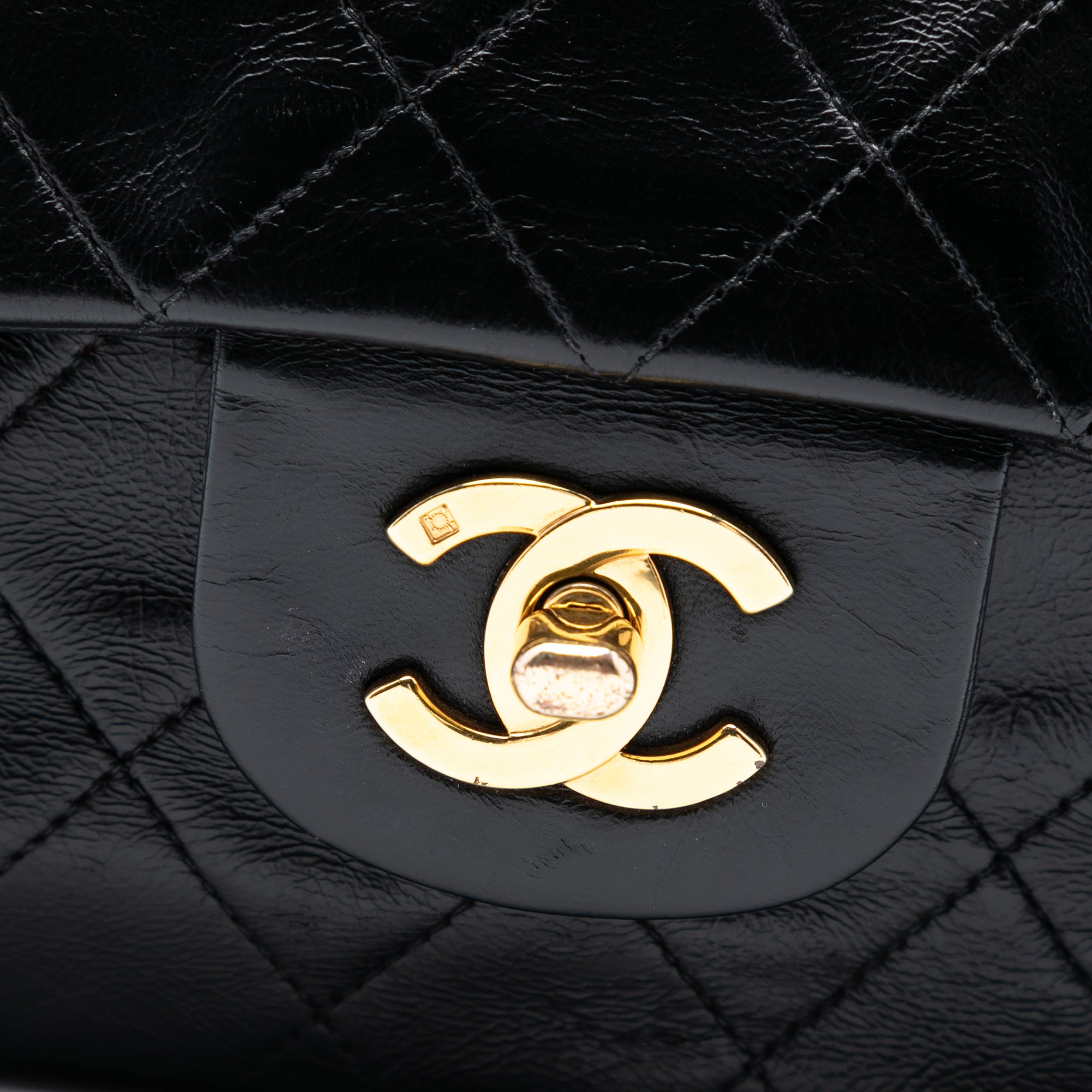 Chanel Medium Classic Lambskin Double Flap - image 6