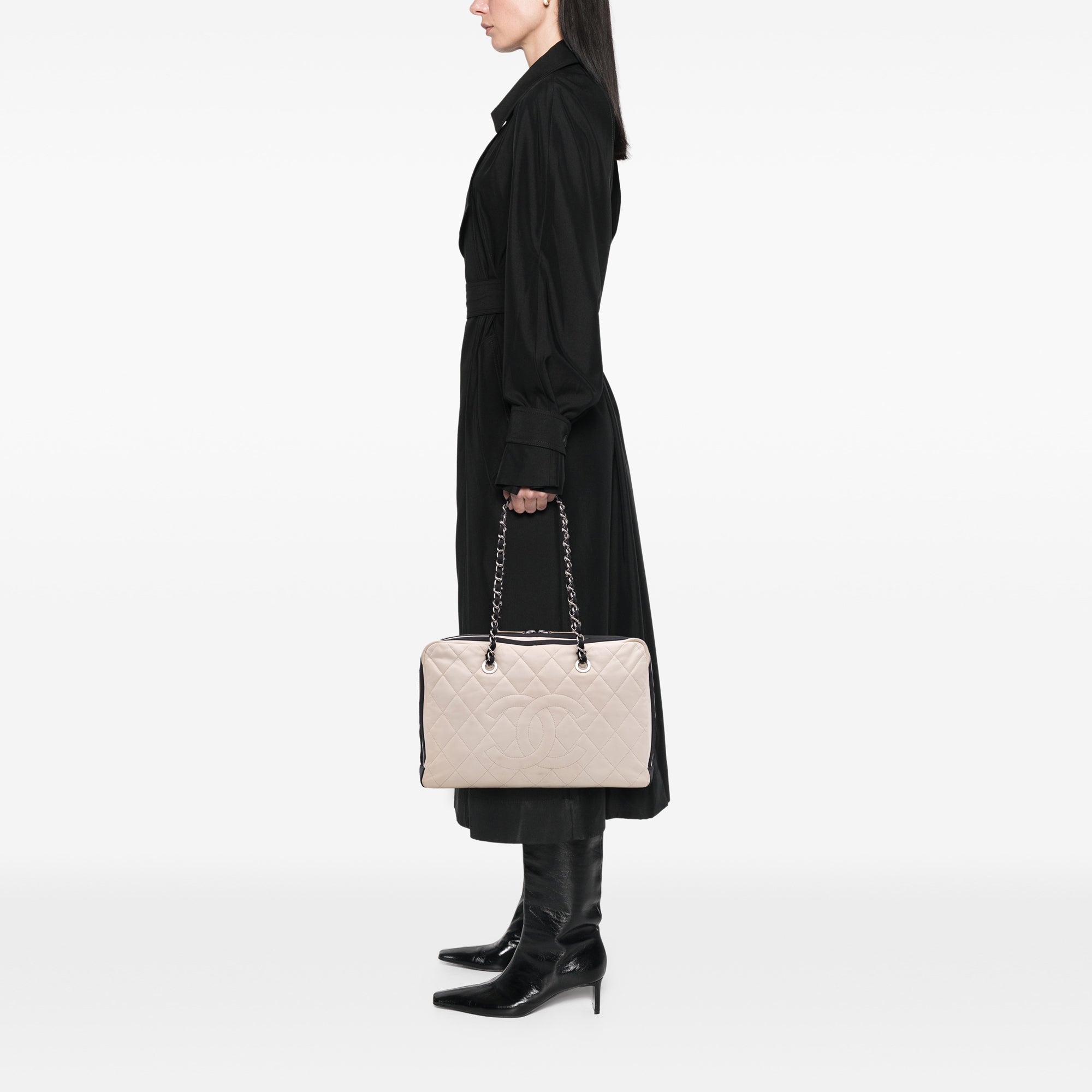 Chanel CC Quilted Lambskin Zip Shoulder Bag - image 12