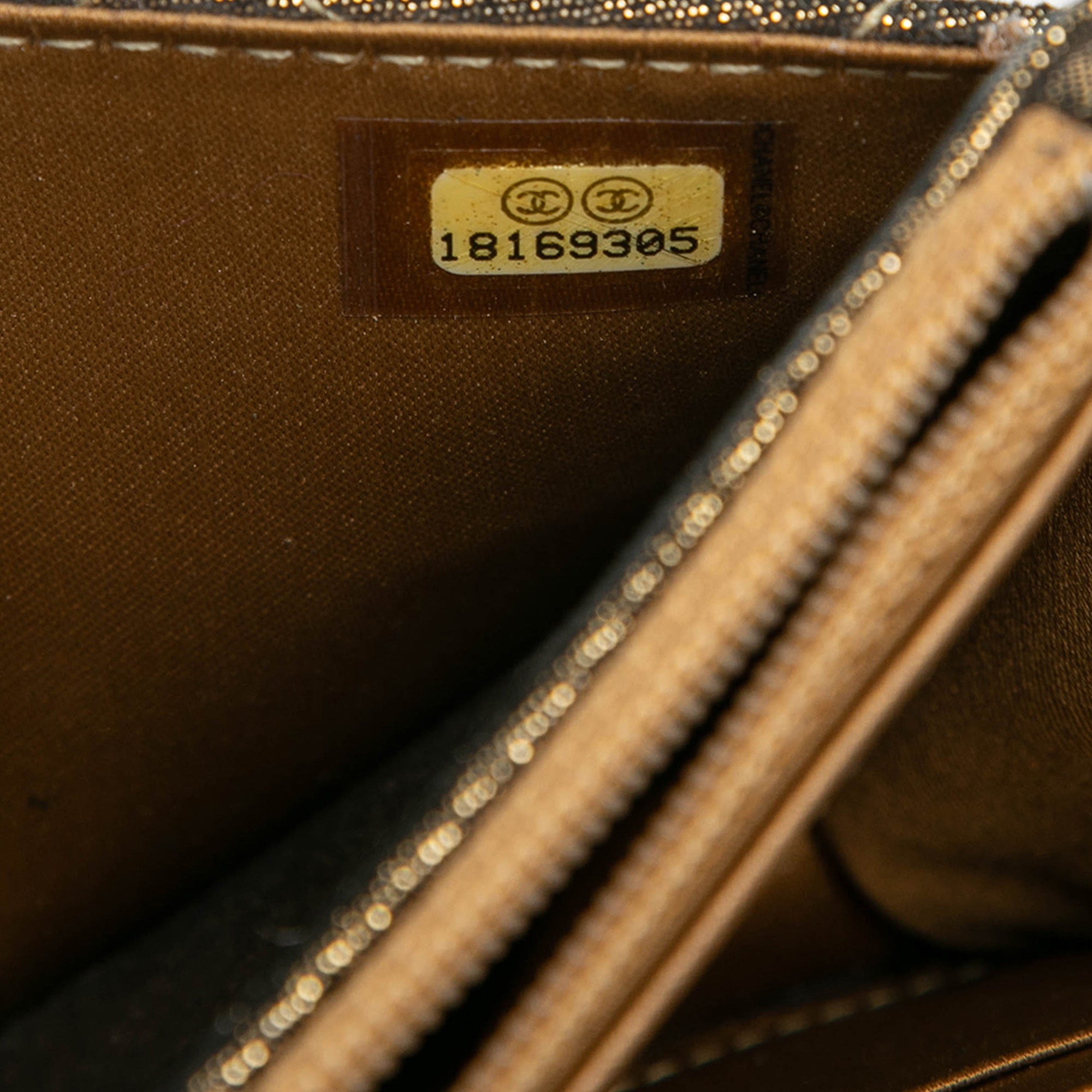 Chanel Quilted Iridescent Lambskin Tartan Button Wallet On Chain - image 6