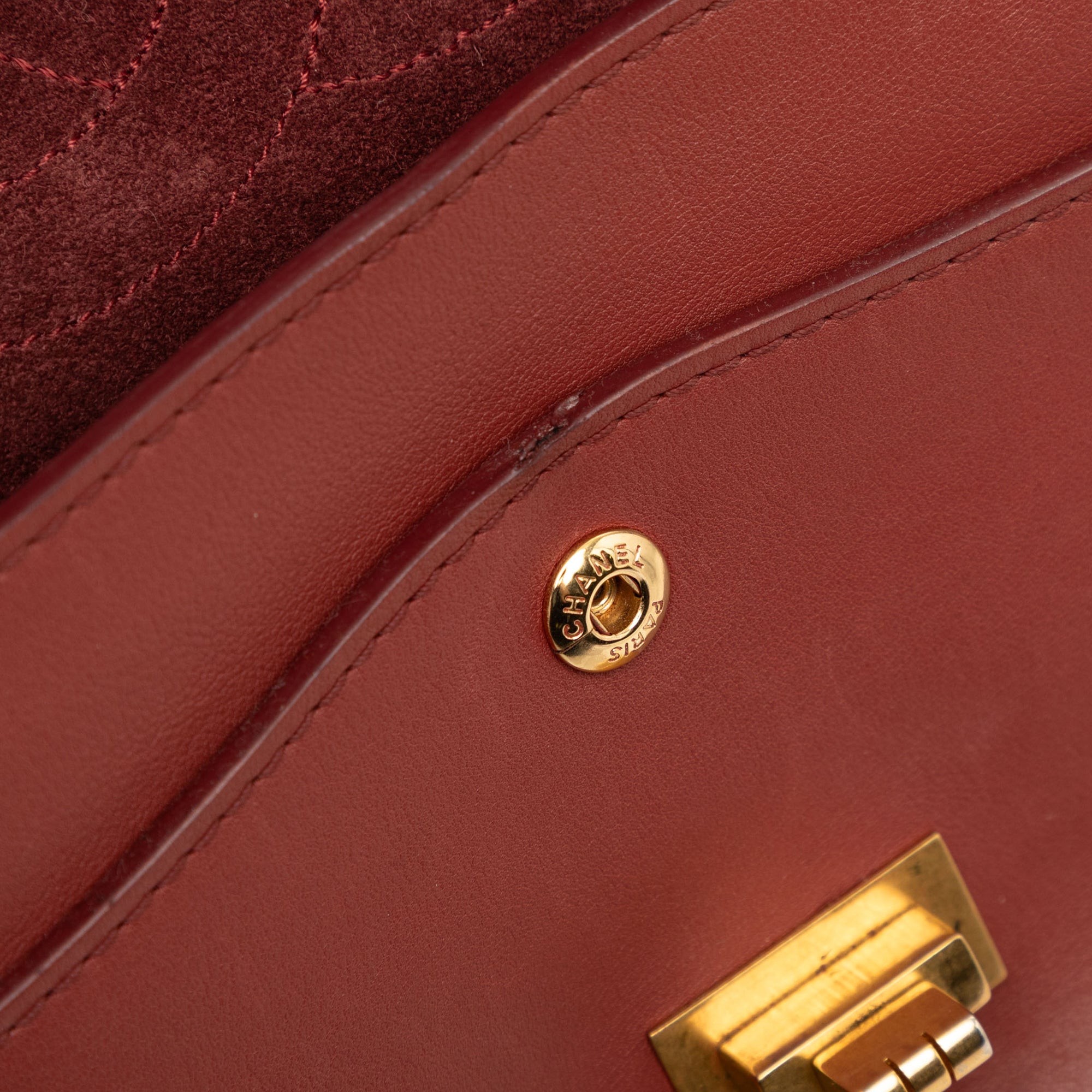 Chanel Calfskin Reissue 2.55 Nude Double Flap 225 - image 7