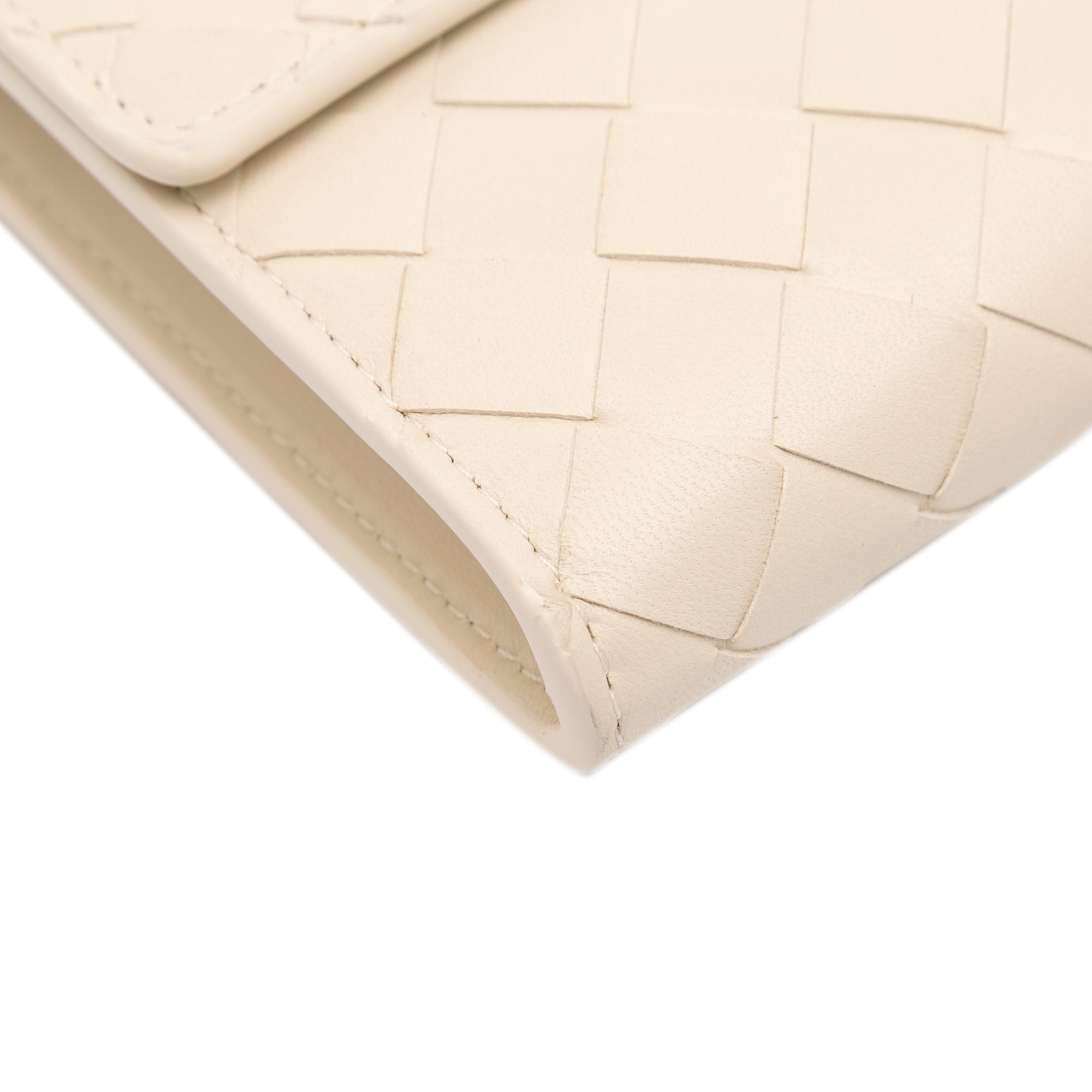 Bottega Veneta Lambskin Intrecciato Andiamo Clutch - image 8