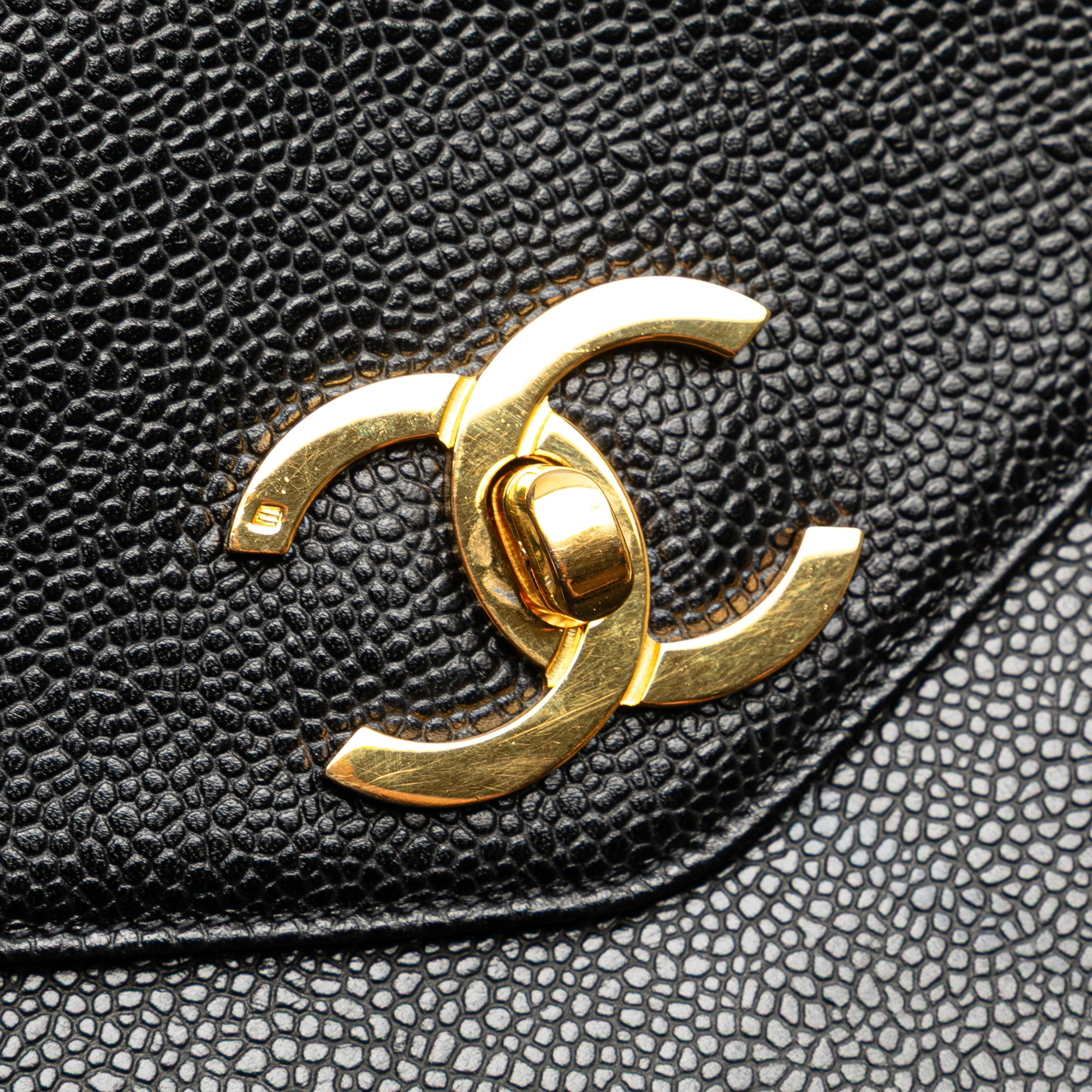 Chanel CC Caviar Shoulder Bag - image 9
