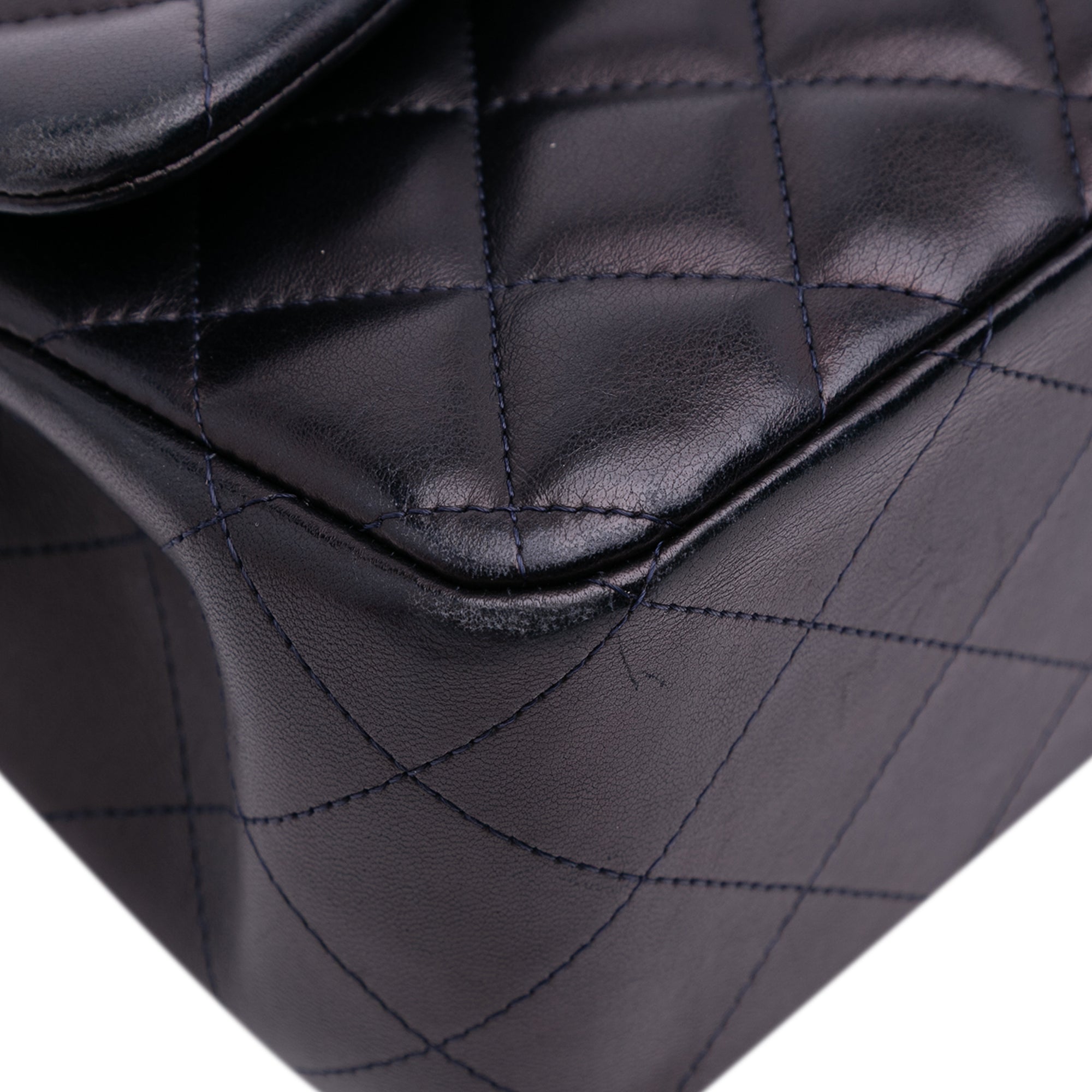 Chanel Jumbo Classic Lambskin Double Flap - image 11