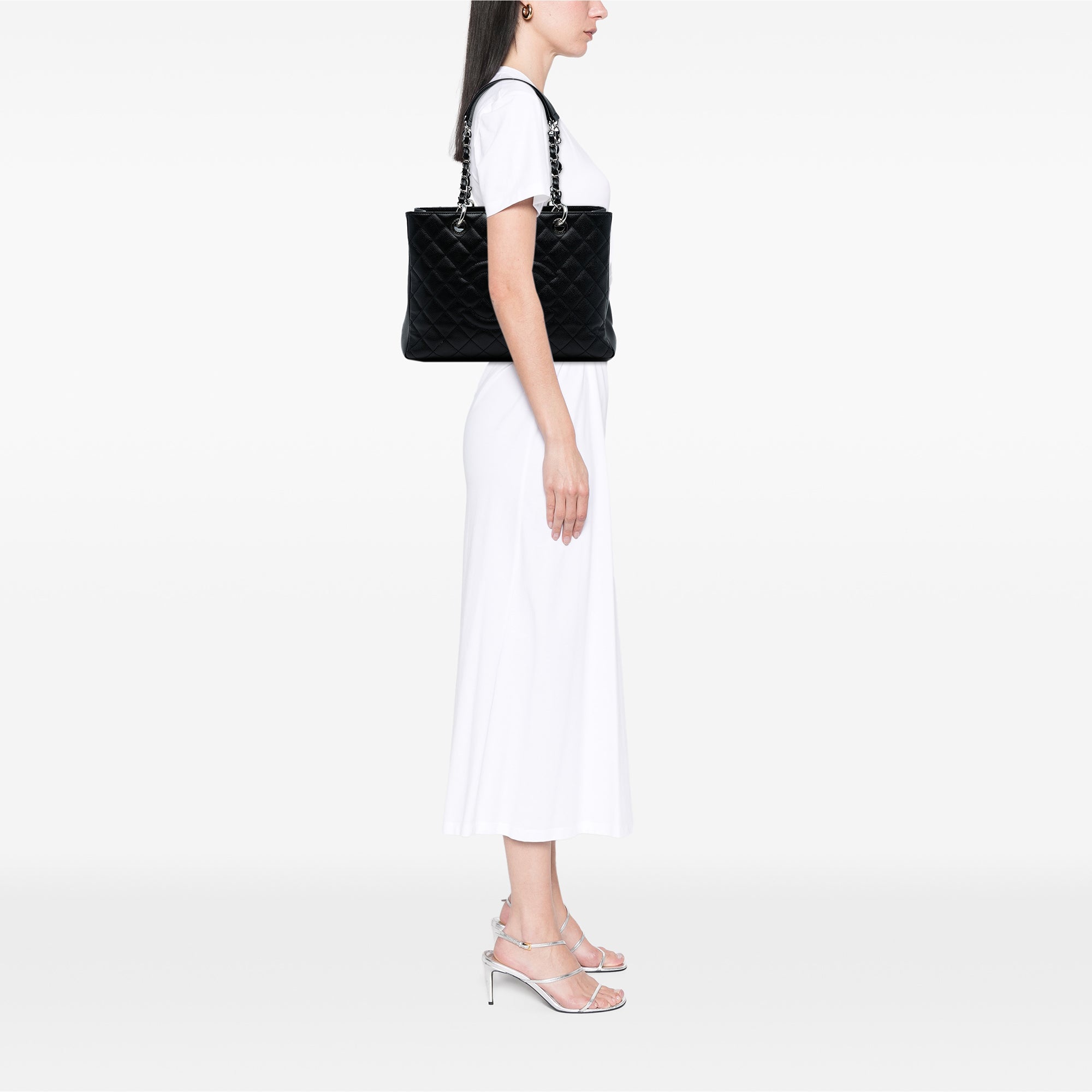 Chanel Caviar Grand Shopping Tote - image 7