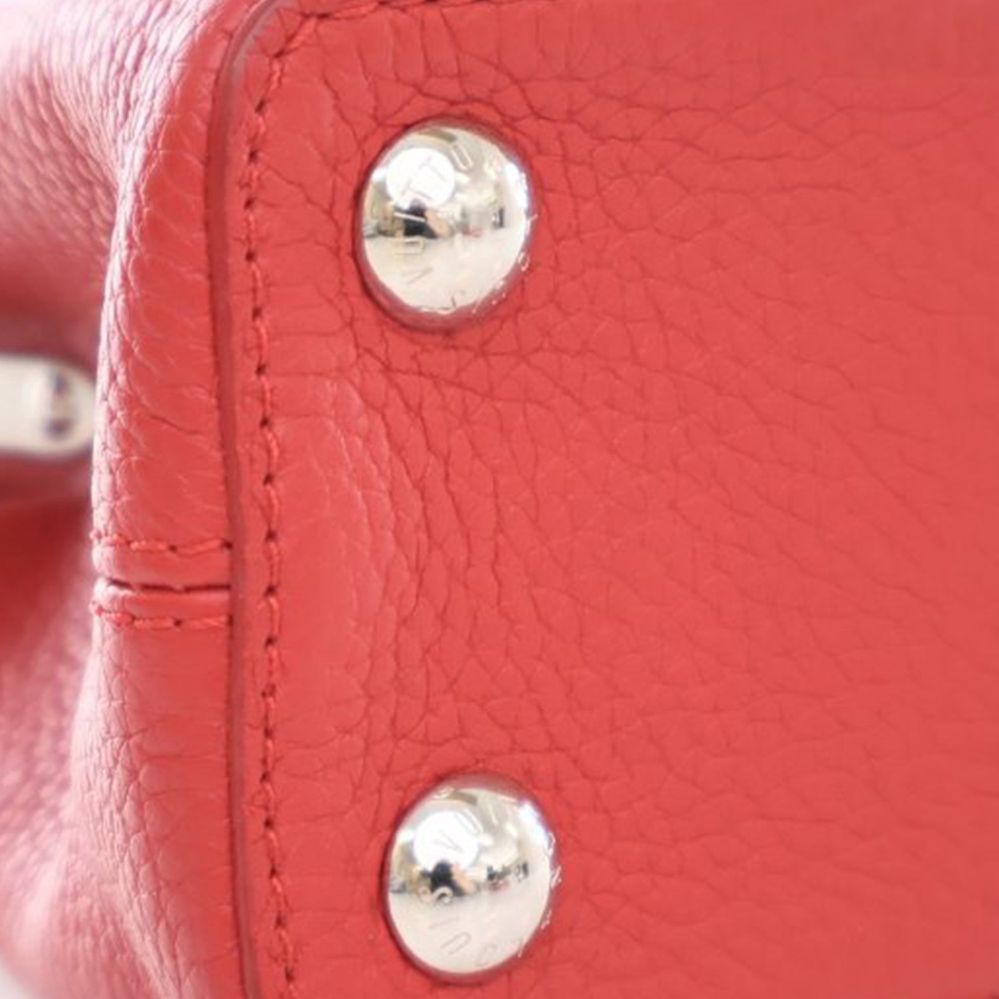 Louis Vuitton Taurillon Capucines BB - image 13