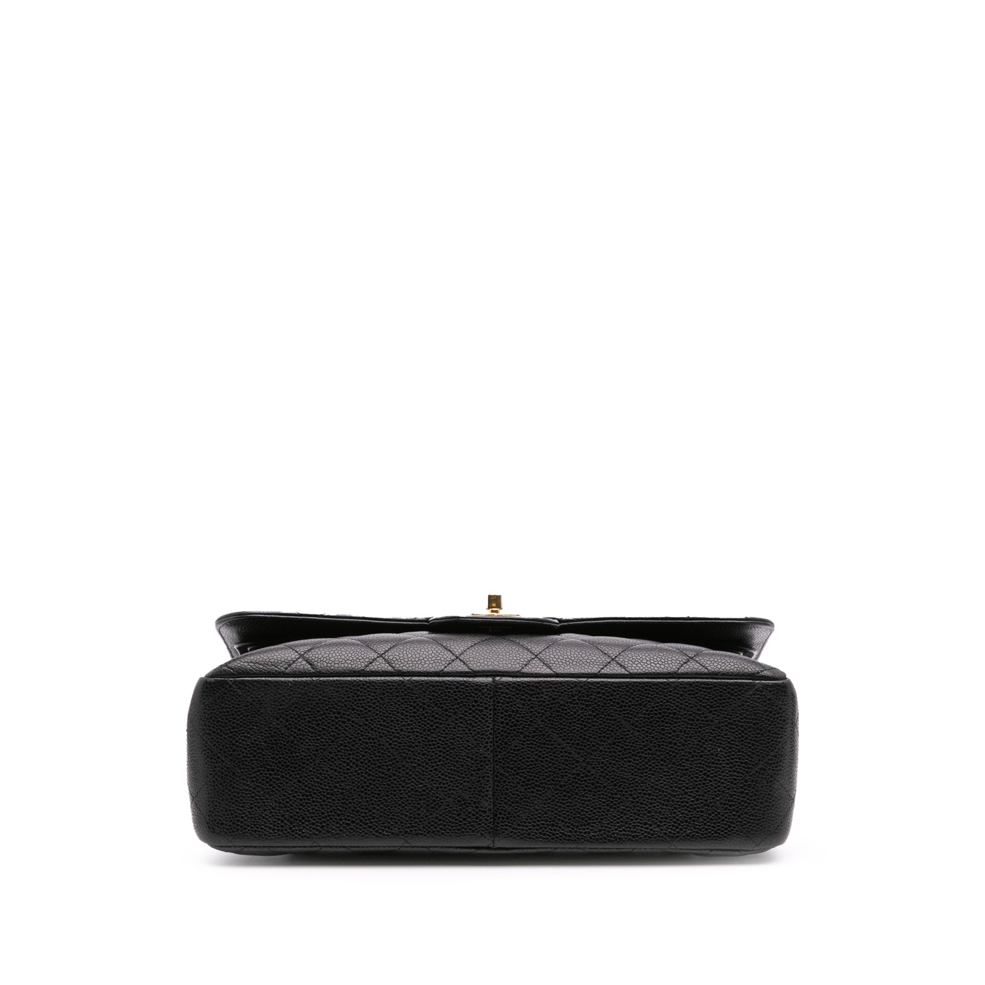 Chanel Jumbo Classic Caviar Double Flap - image 3