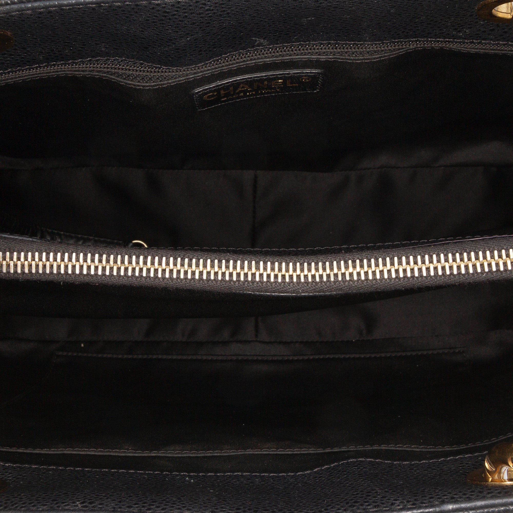 Chanel Caviar Grand Shopping Tote - image 4