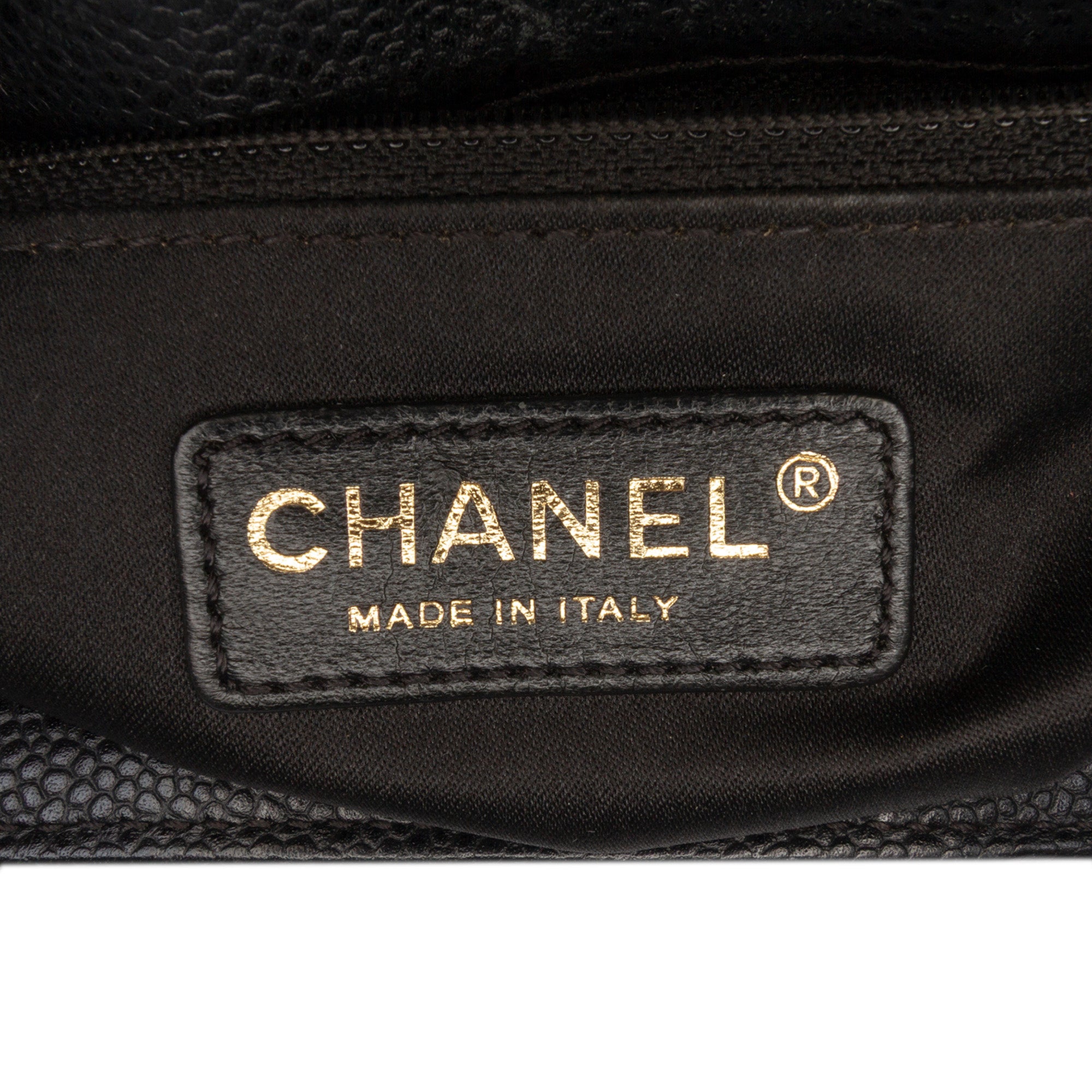 Chanel Caviar Grand Shopping Tote - image 5