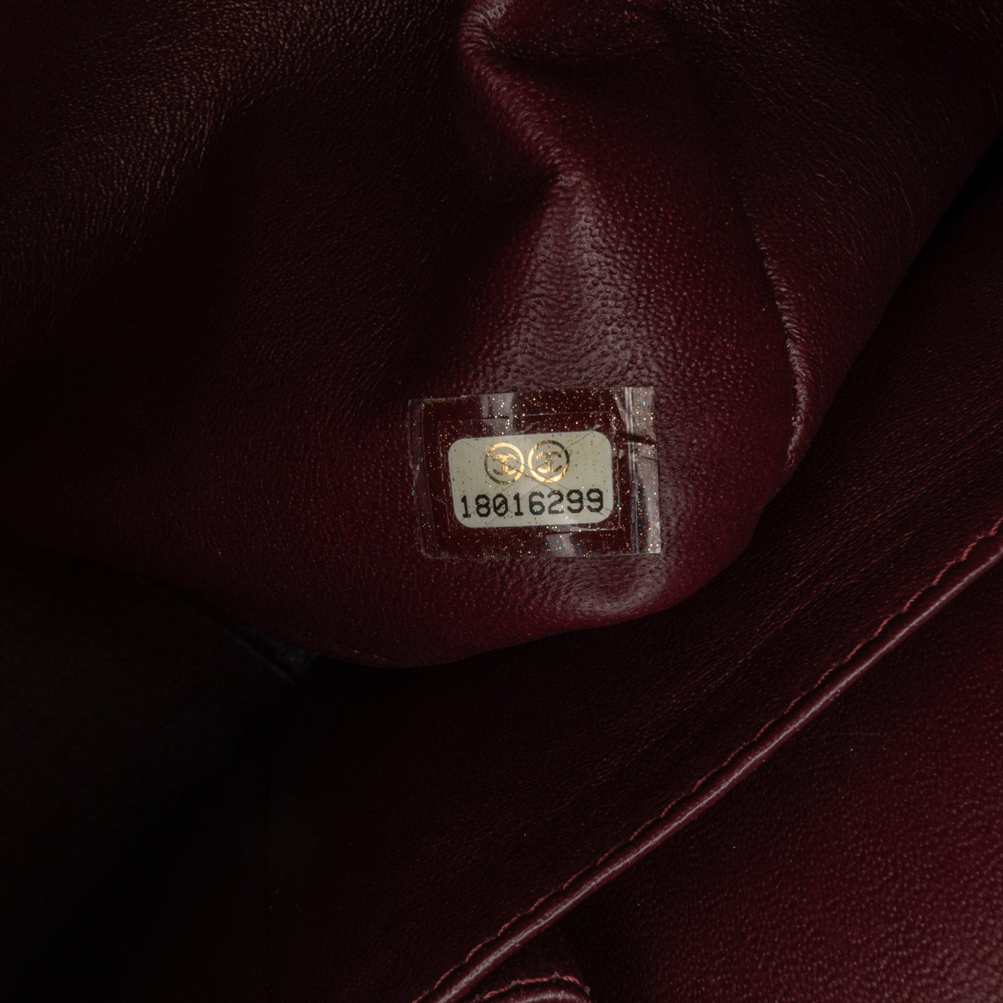 Chanel Jumbo Classic Caviar Double Flap - image 7