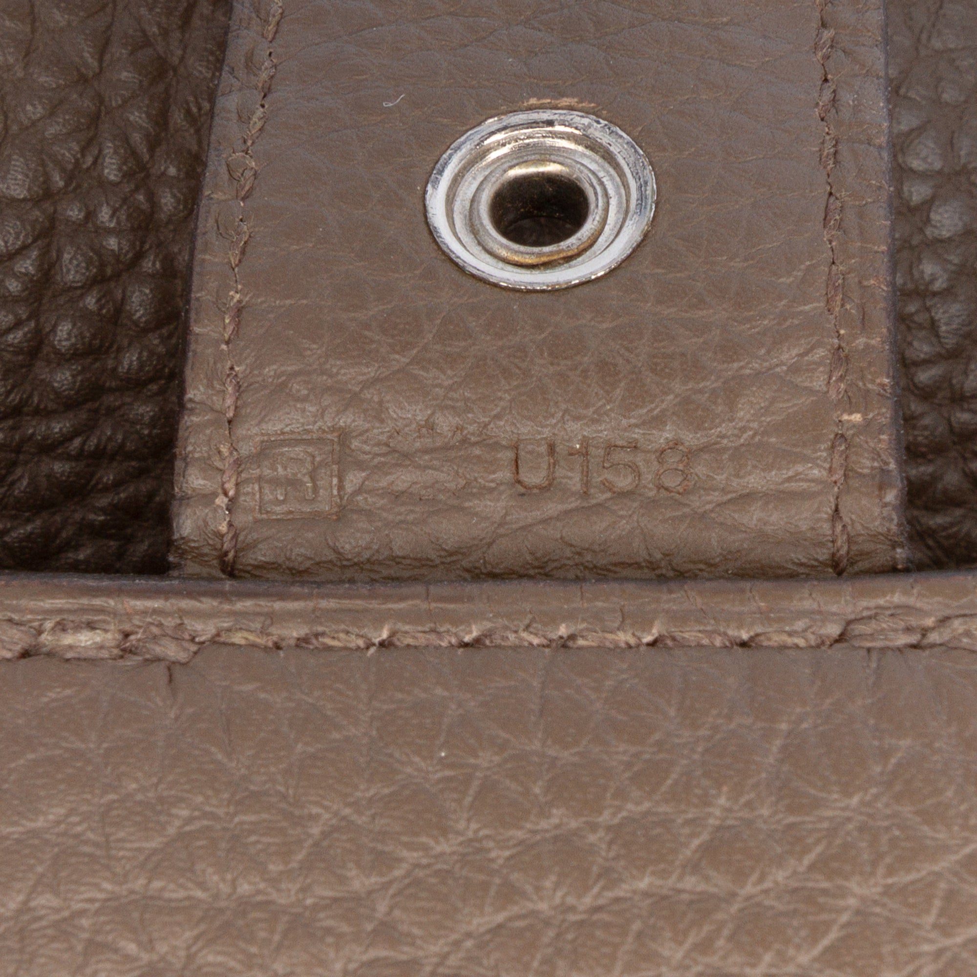 Hermès Togo Sac A Depeches 38 - image 6