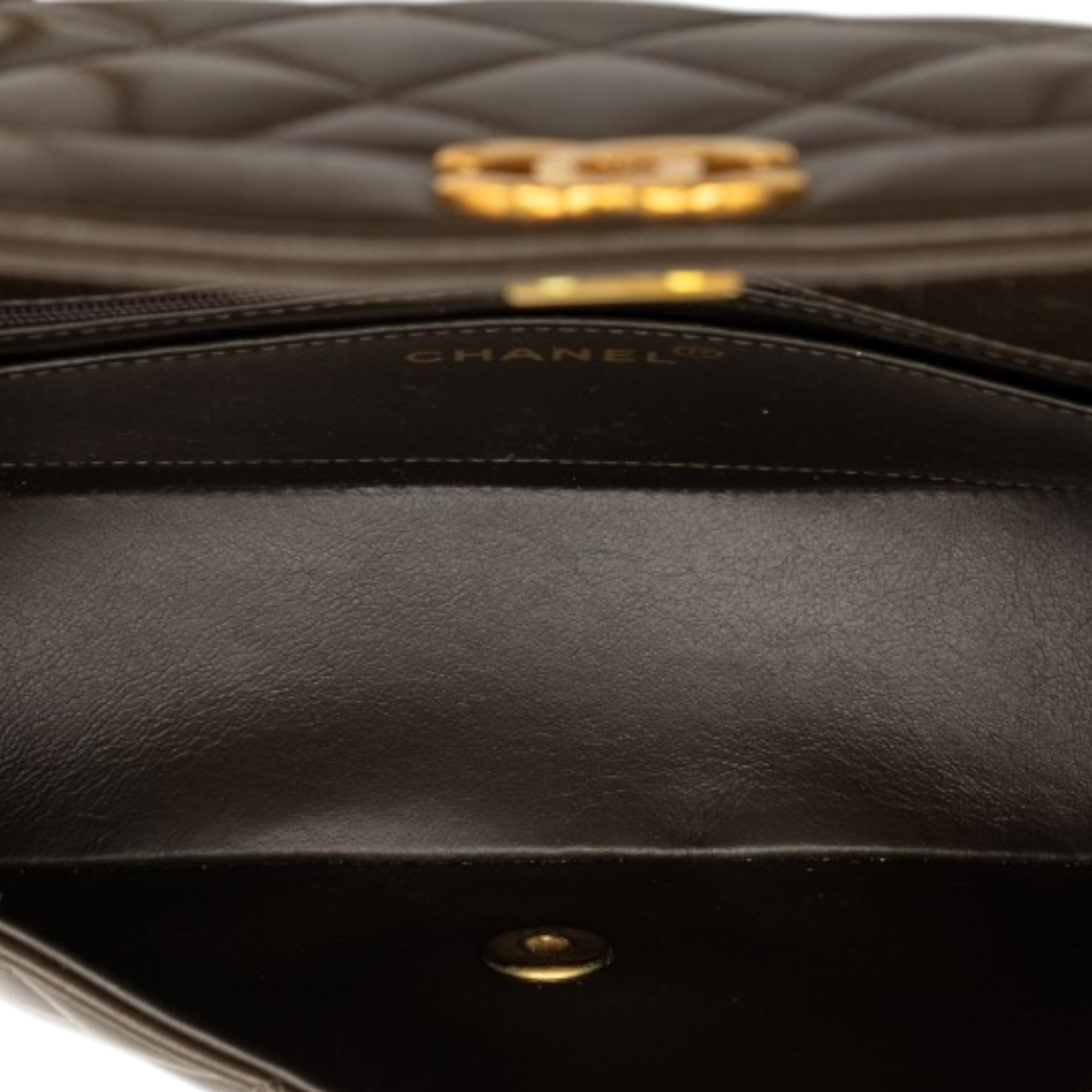 Chanel Small Lambskin Diana Flap - image 4