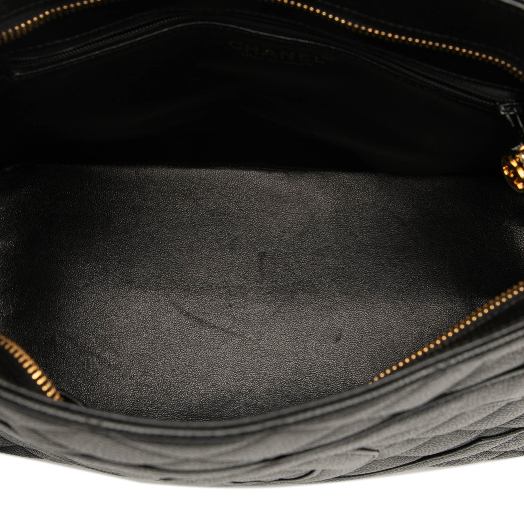 Chanel Caviar Medallion Tote - image 4