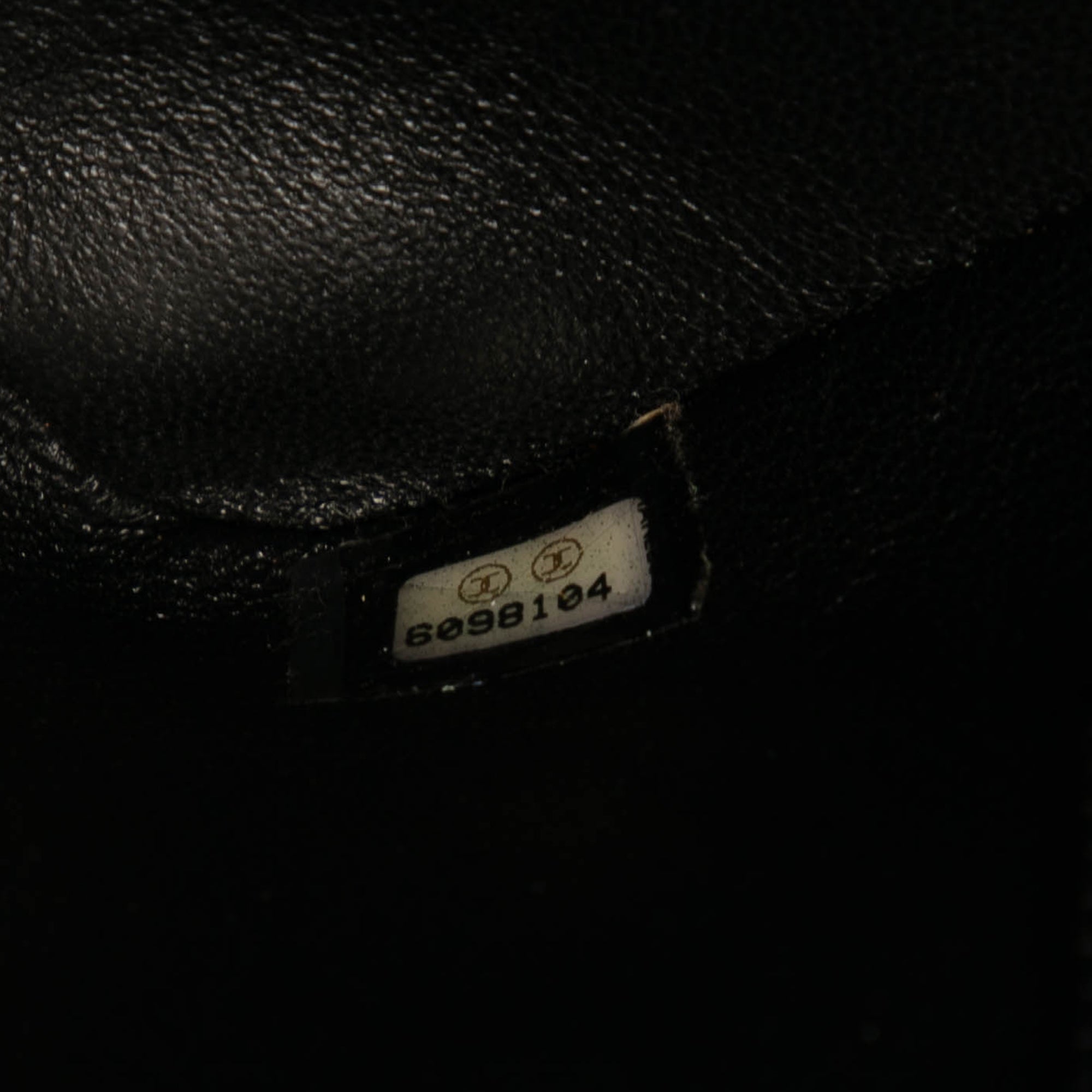 Chanel Caviar Medallion Tote - image 6