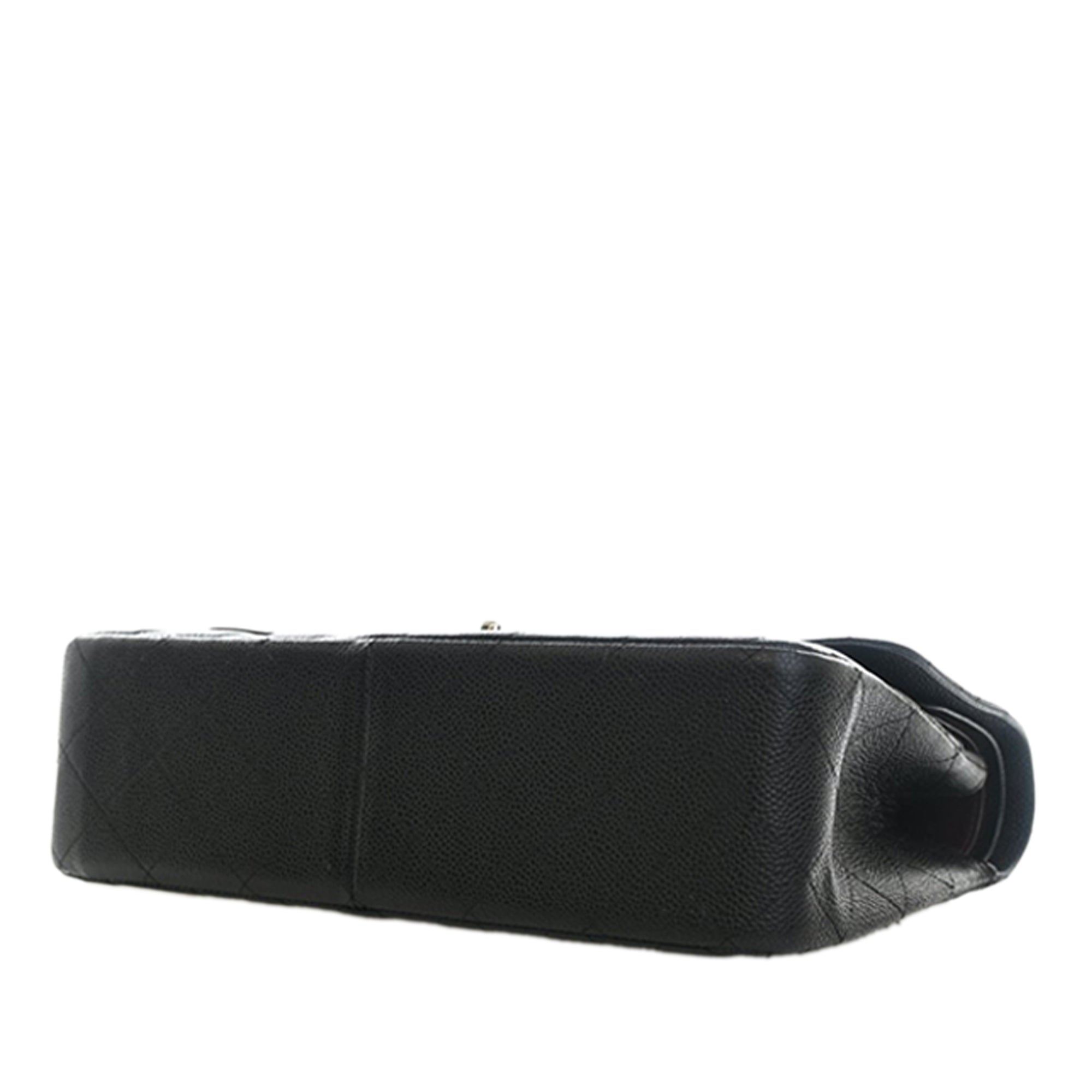 Chanel Jumbo Classic Caviar Double Flap - image 5