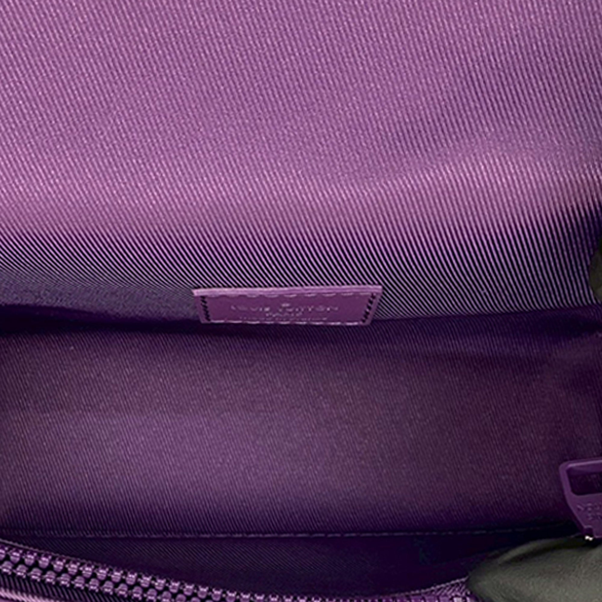 Louis Vuitton Monogram Taurillon Steamer Wearable Wallet - image 4