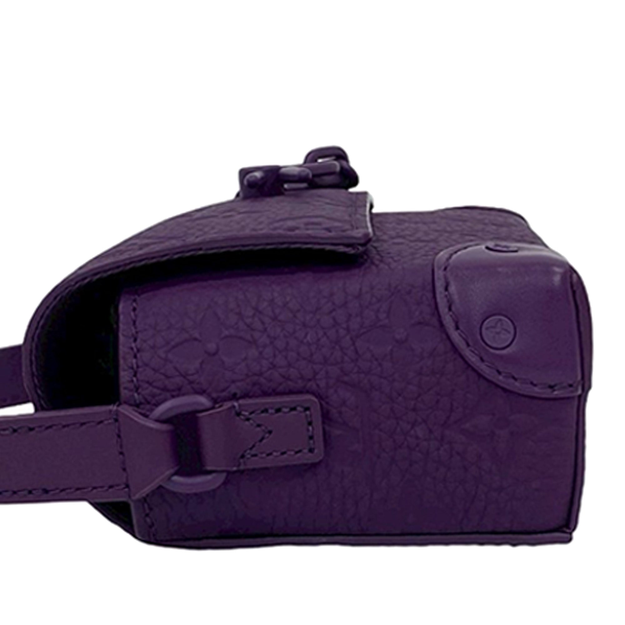 Louis Vuitton Monogram Taurillon Steamer Wearable Wallet - image 6