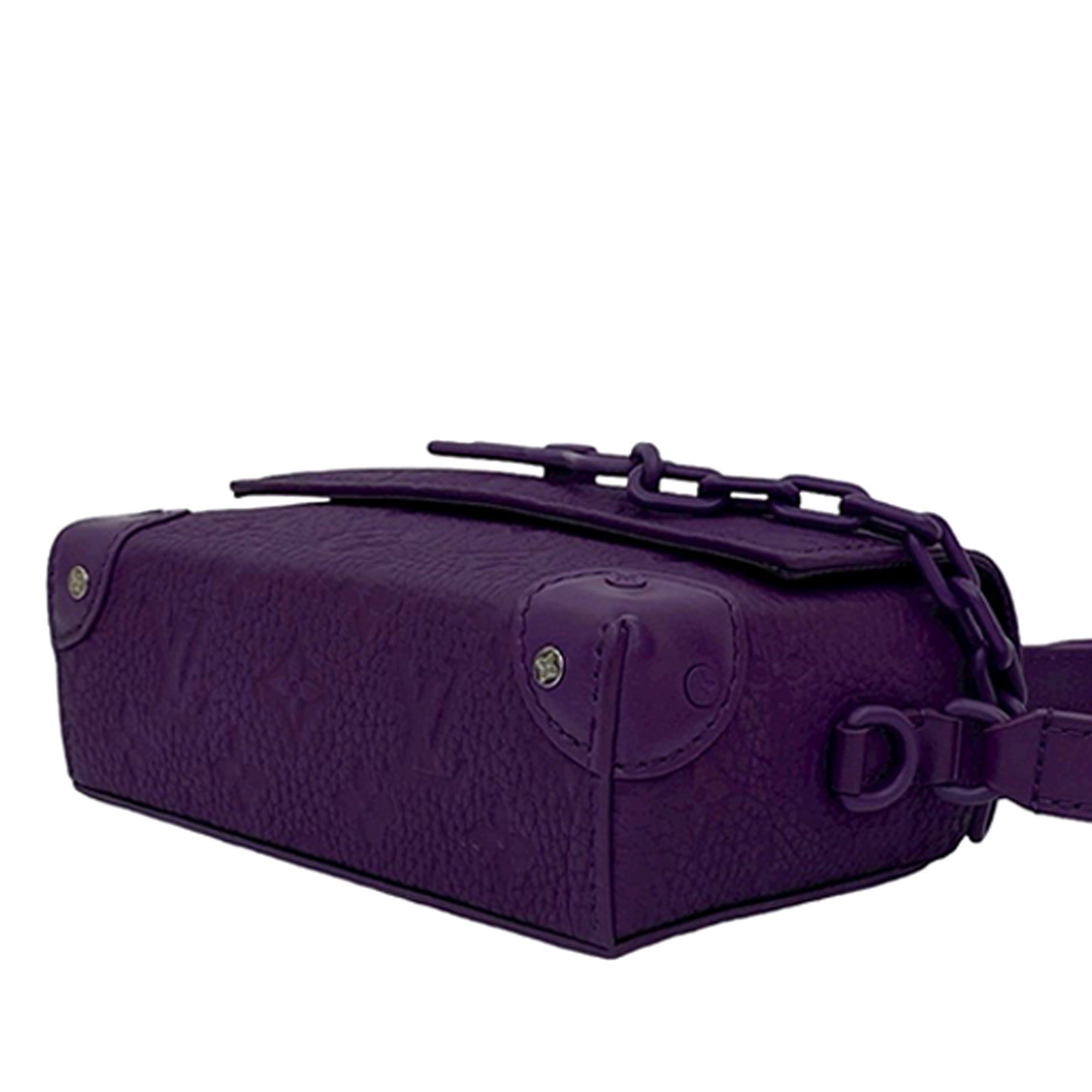 Louis Vuitton Monogram Taurillon Steamer Wearable Wallet - image 8