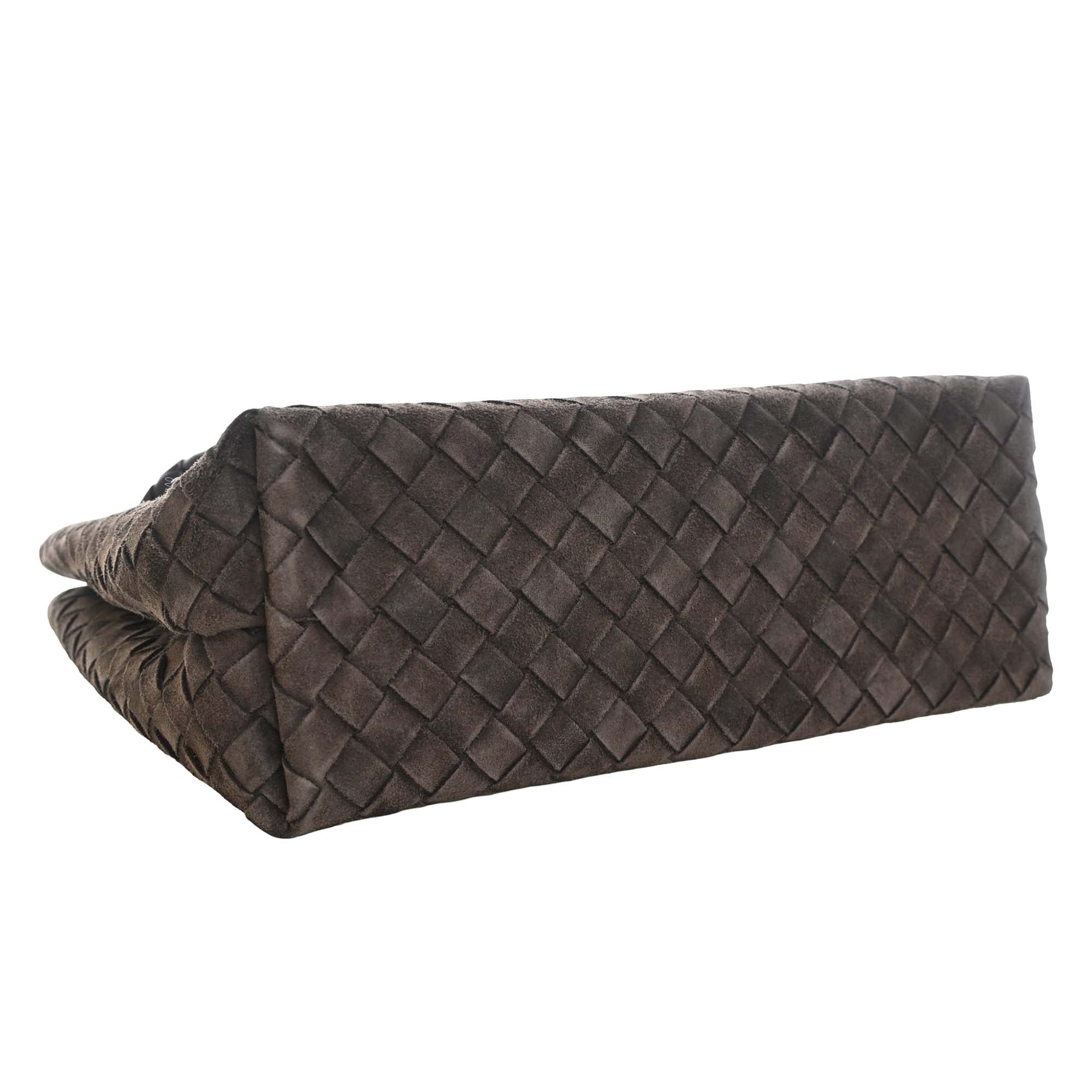 Bottega Veneta Medium Suede Intrecciato Andiamo Bag - image 10