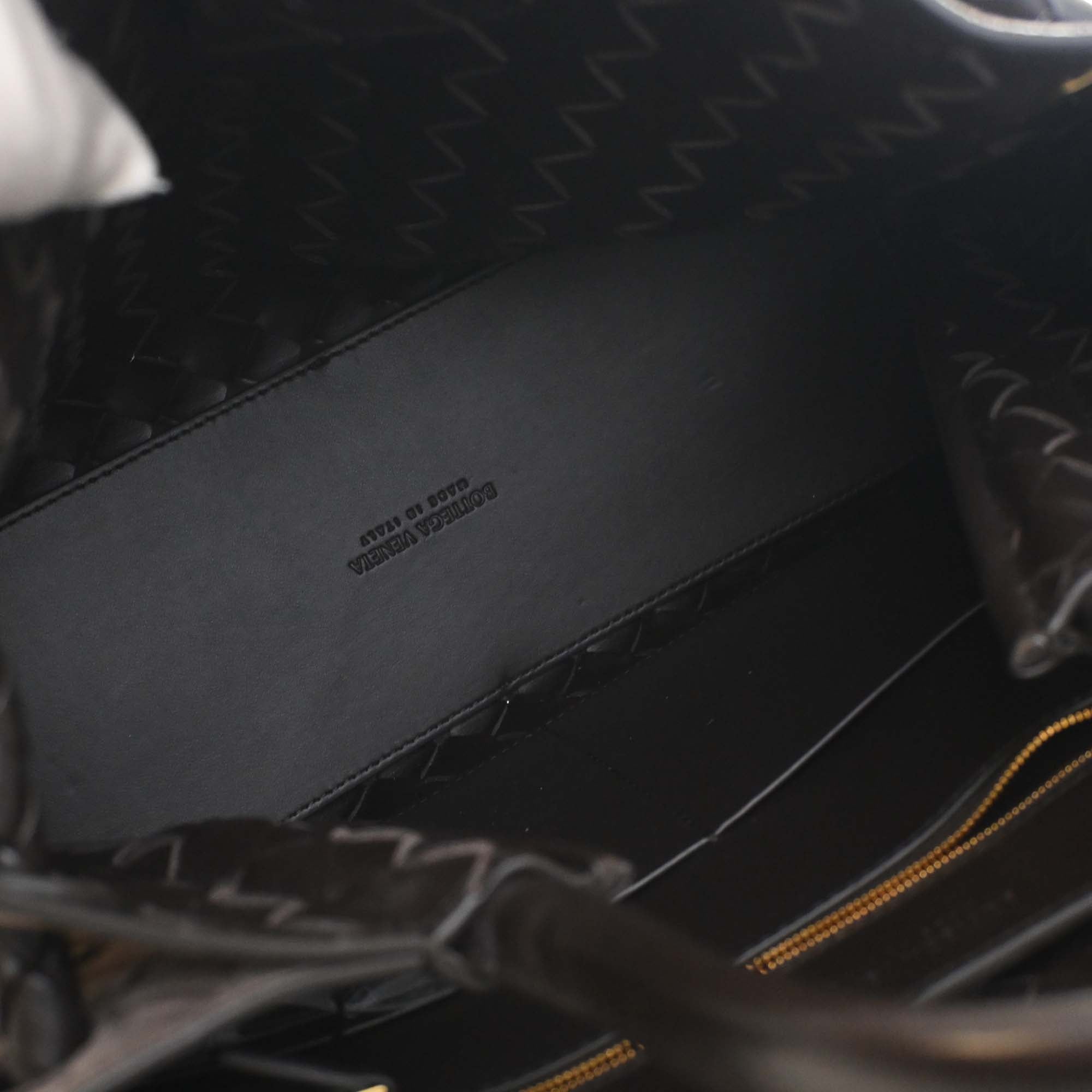 Bottega Veneta Medium Suede Intrecciato Andiamo Bag - image 4