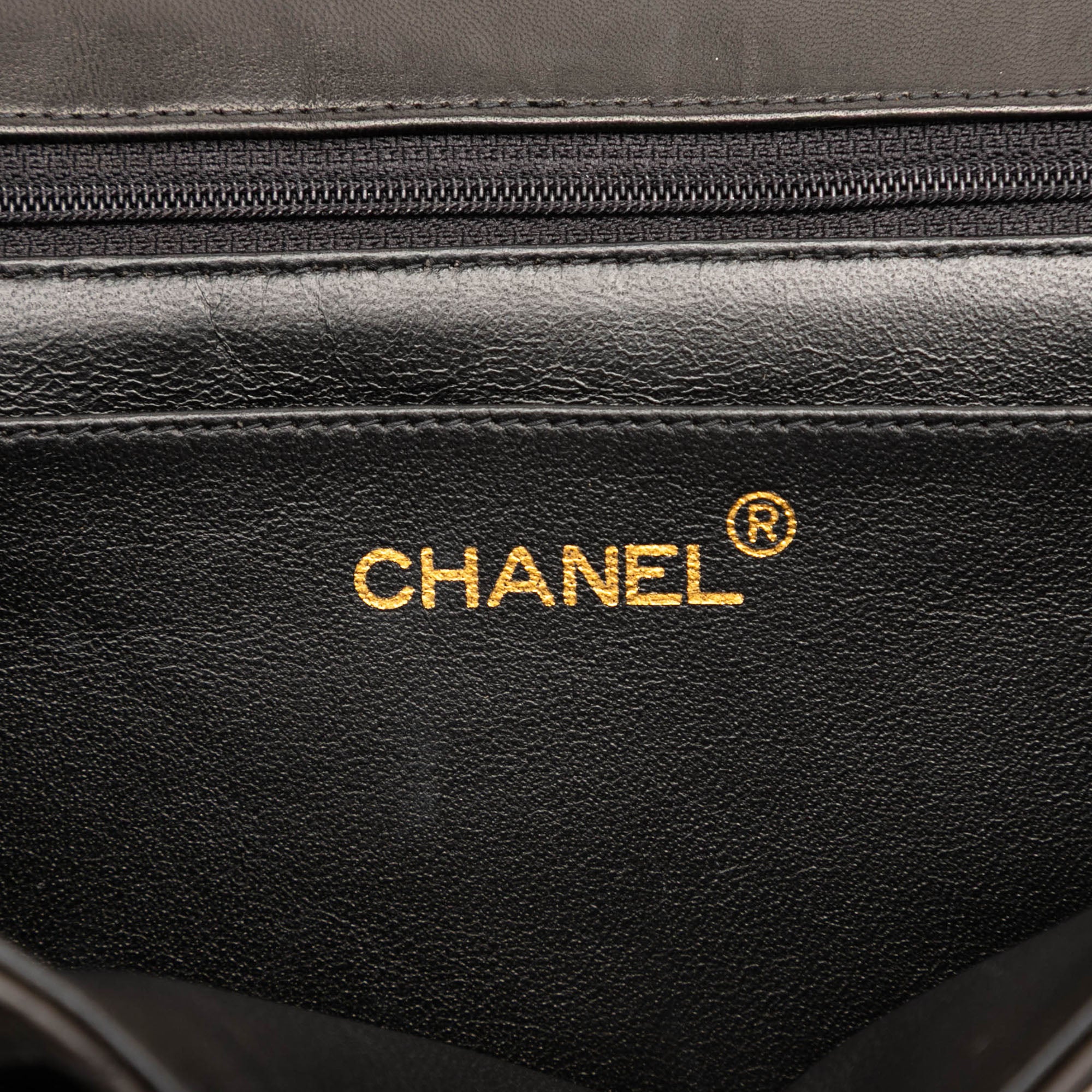 Chanel Jumbo Classic Lambskin Single Flap - image 5