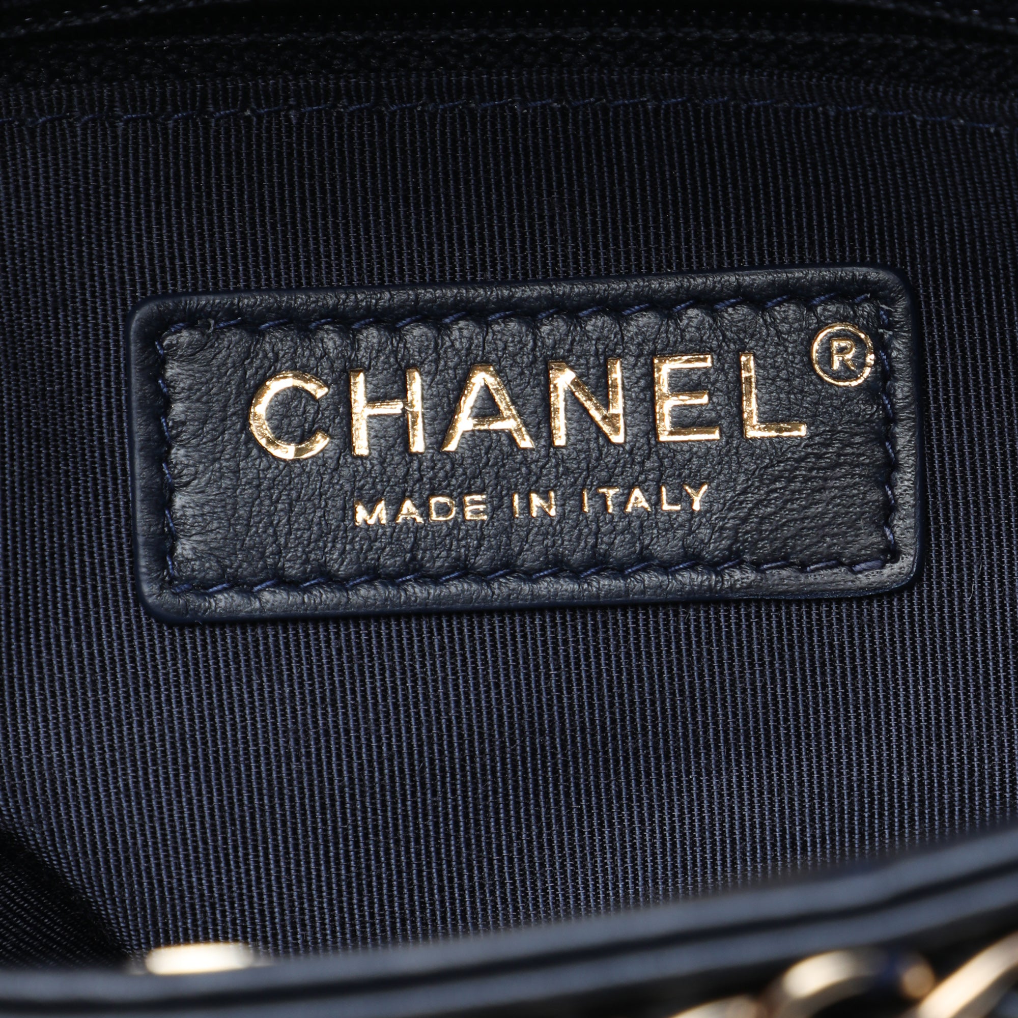 Chanel Lambskin Chain Frame Crossbody - image 5