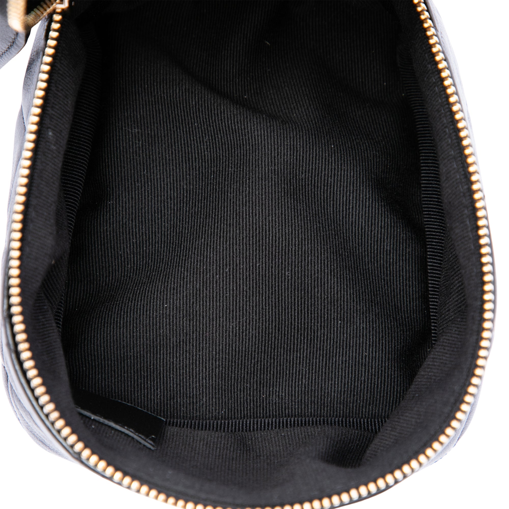 Chanel CC Quilted Lambskin Cube Wristlet Vanity Case - image 4