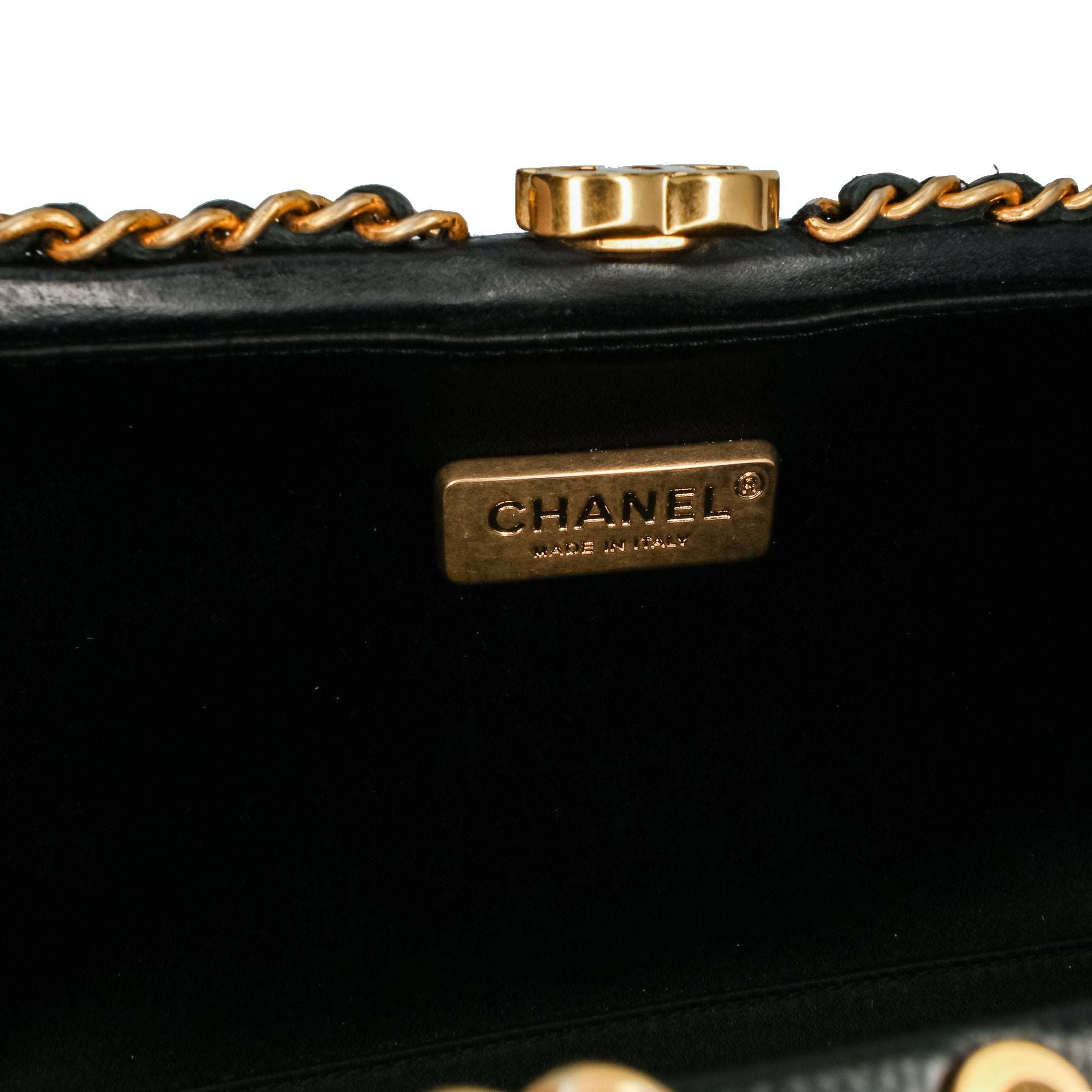 Chanel Quilted Lambskin Studded Chain Around Clutch with Chain - image 5