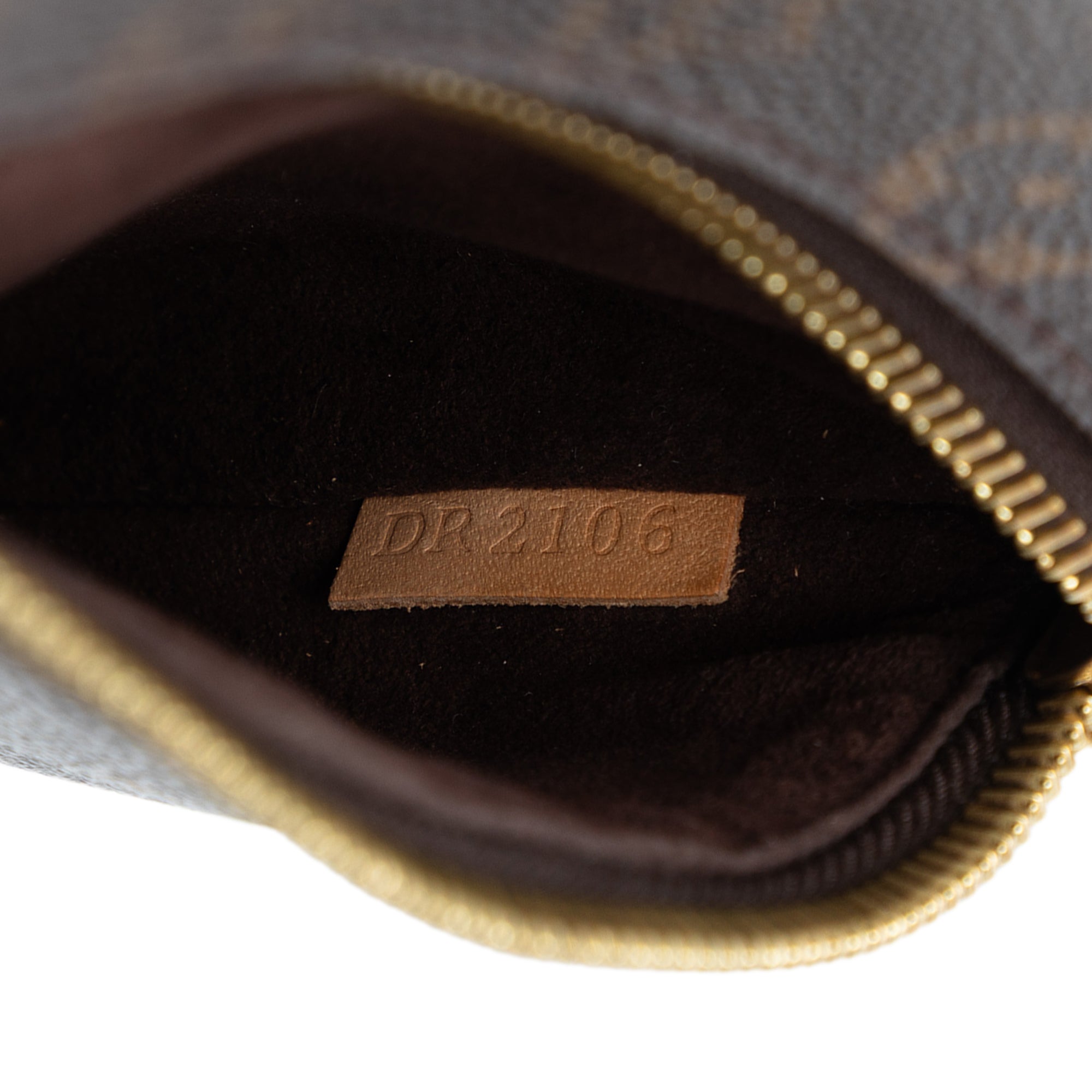 Louis Vuitton Monogram Pochette Metis - image 6