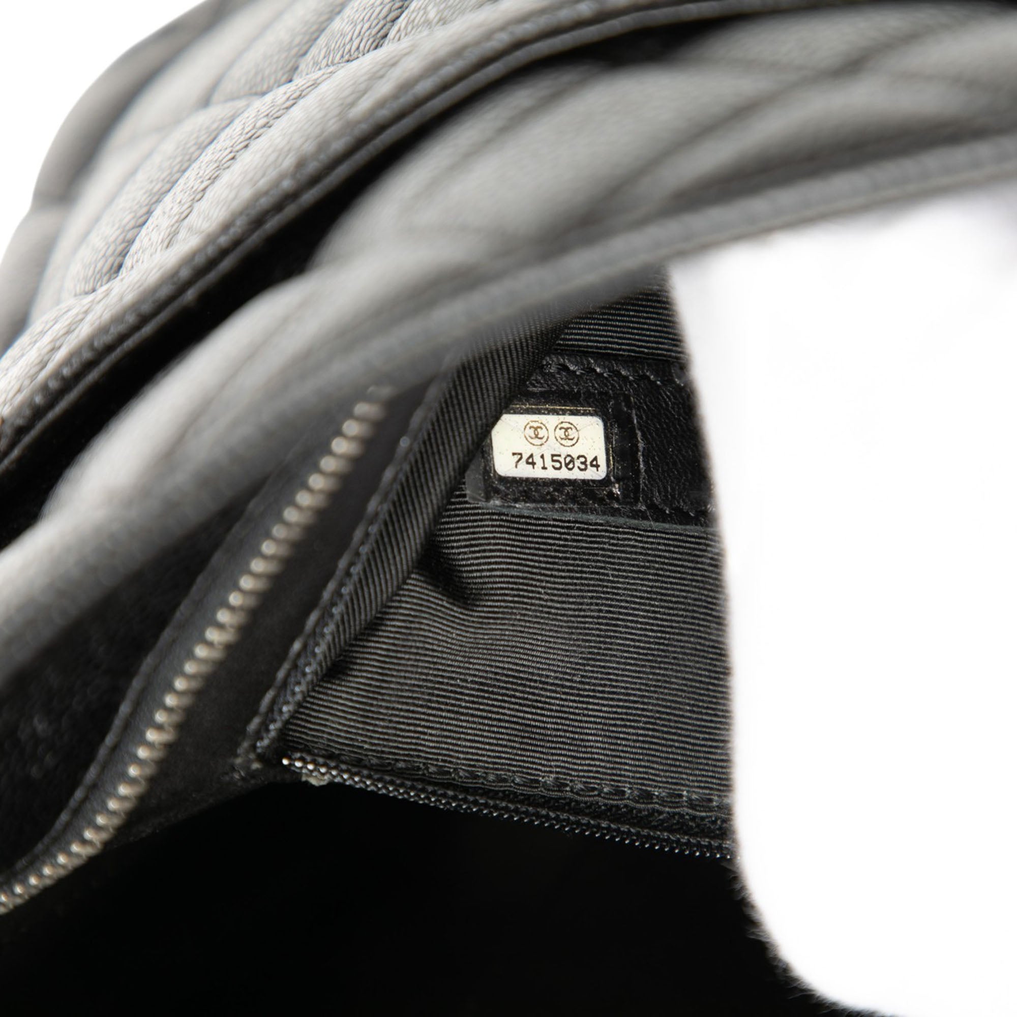 Chanel Caviar Medallion Tote - image 6