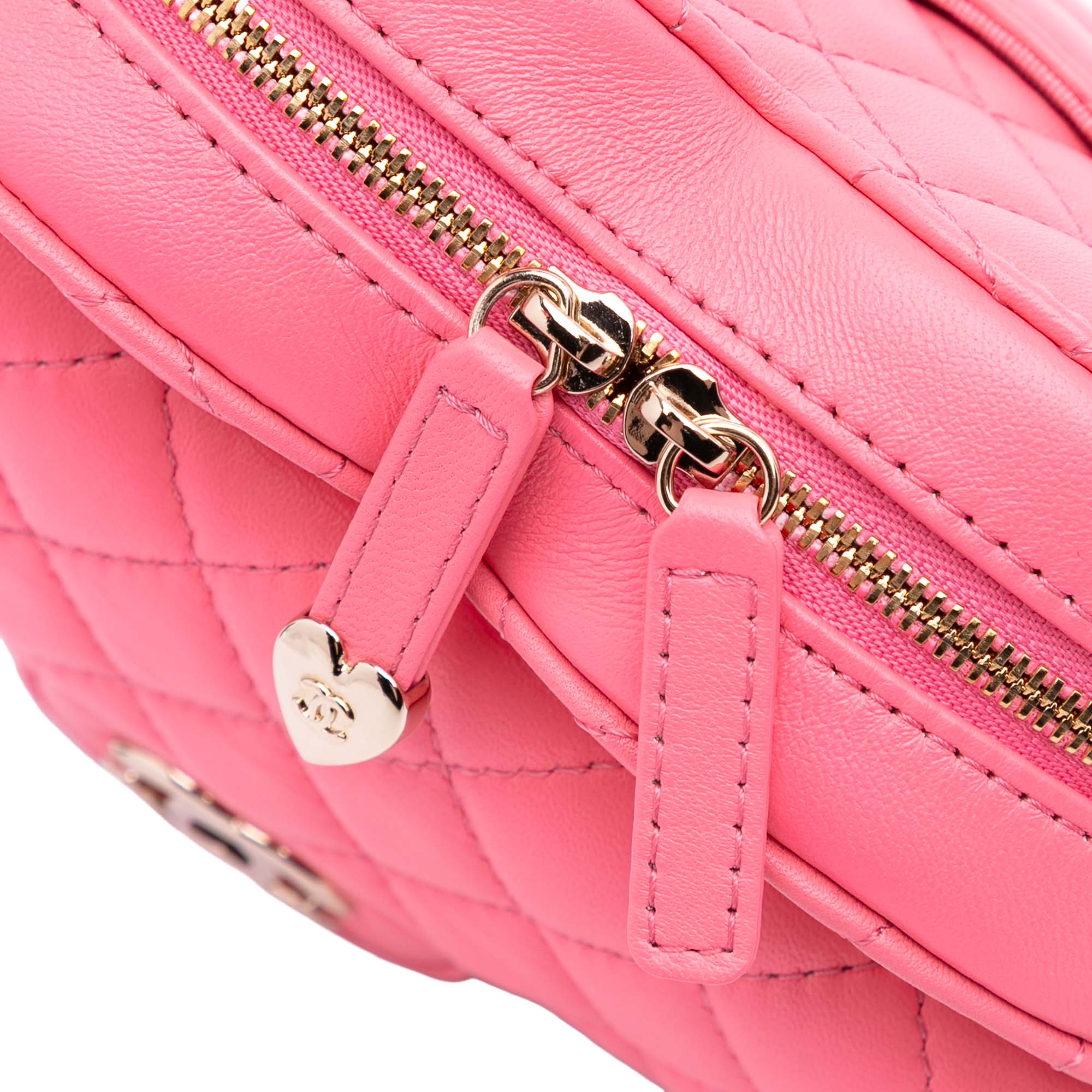 Chanel Lambskin CC in Love Heart Crossbody - image 8
