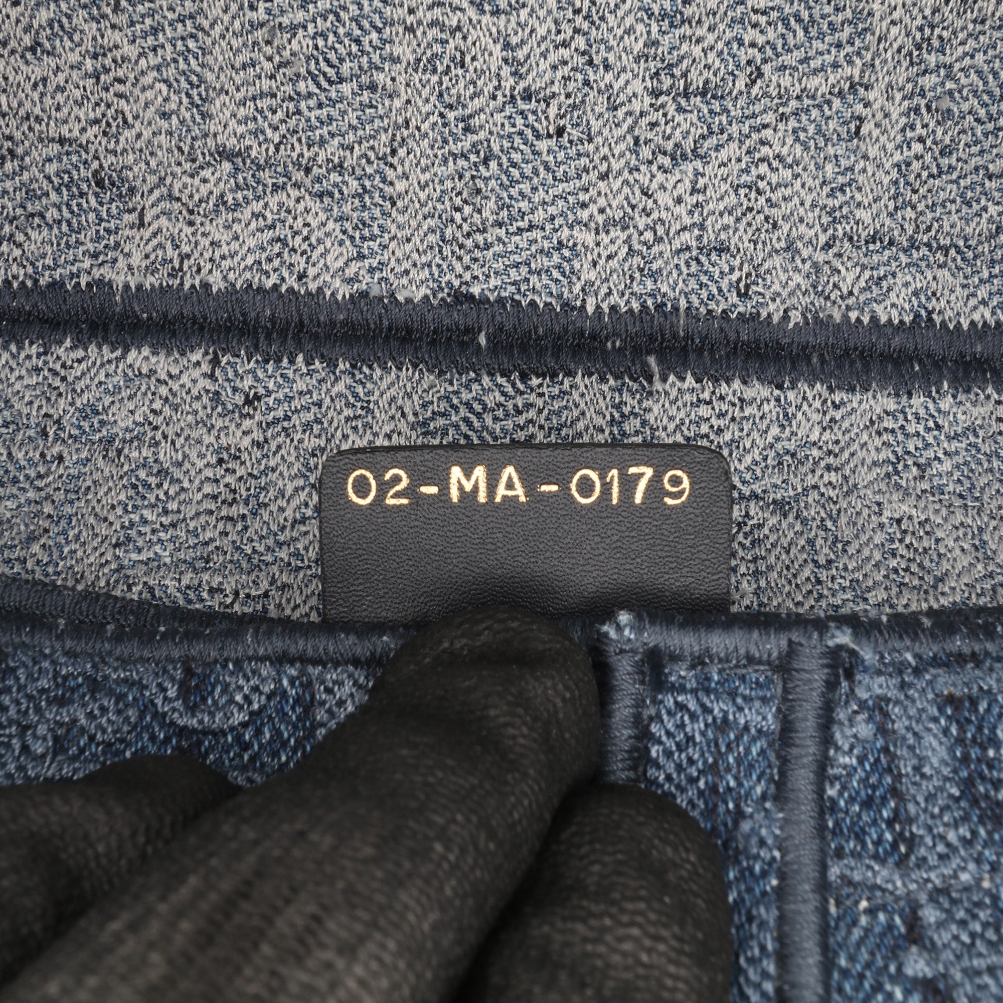 Dior Oblique Embroidered Denim Saddle Bag - image 6