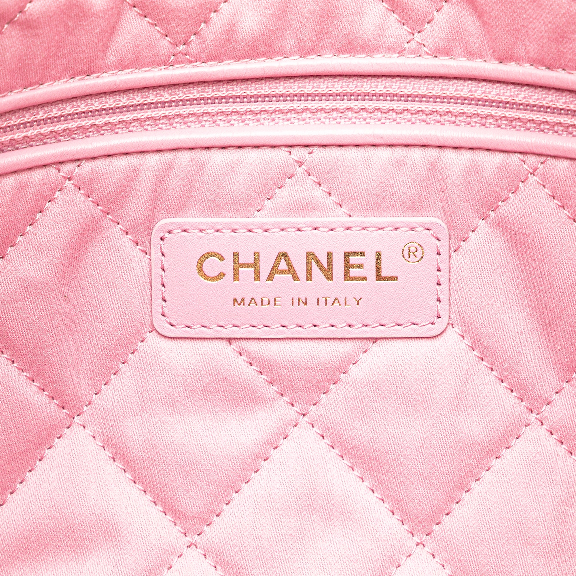 Chanel Small Quilted Shiny Calfskin 22 Handbag - image 6
