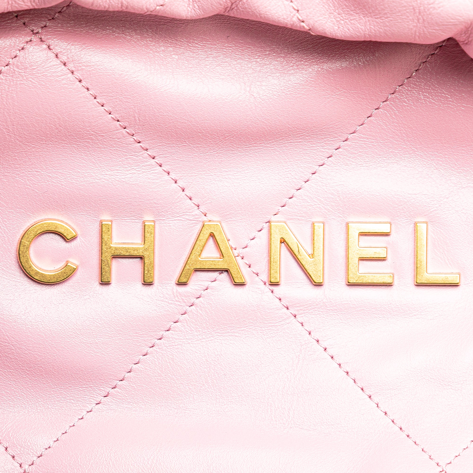 Chanel Small Quilted Shiny Calfskin 22 Handbag - image 7