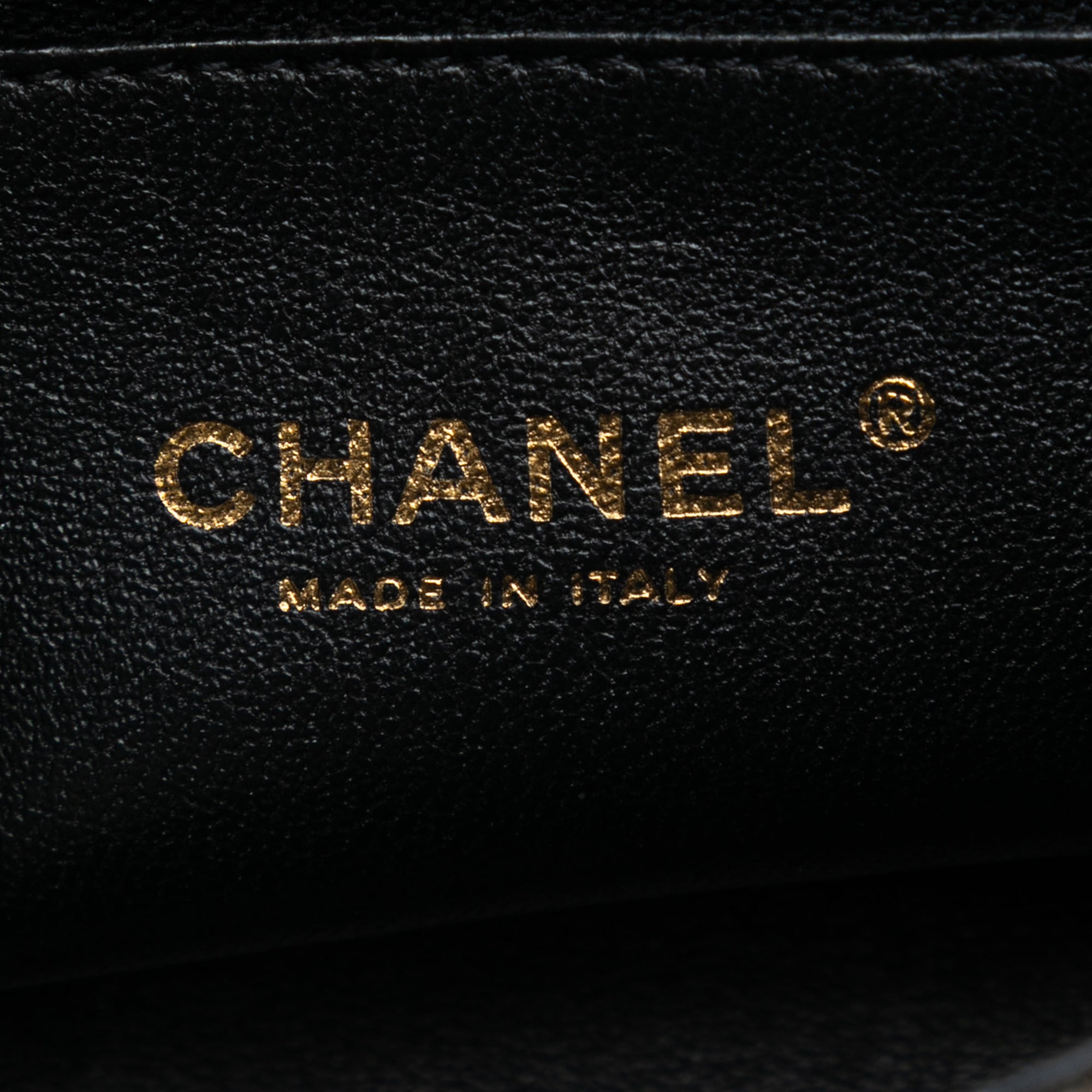 Chanel Small Metallic Iridescent Pearl CC Crystal Single Flap Bag - image 5