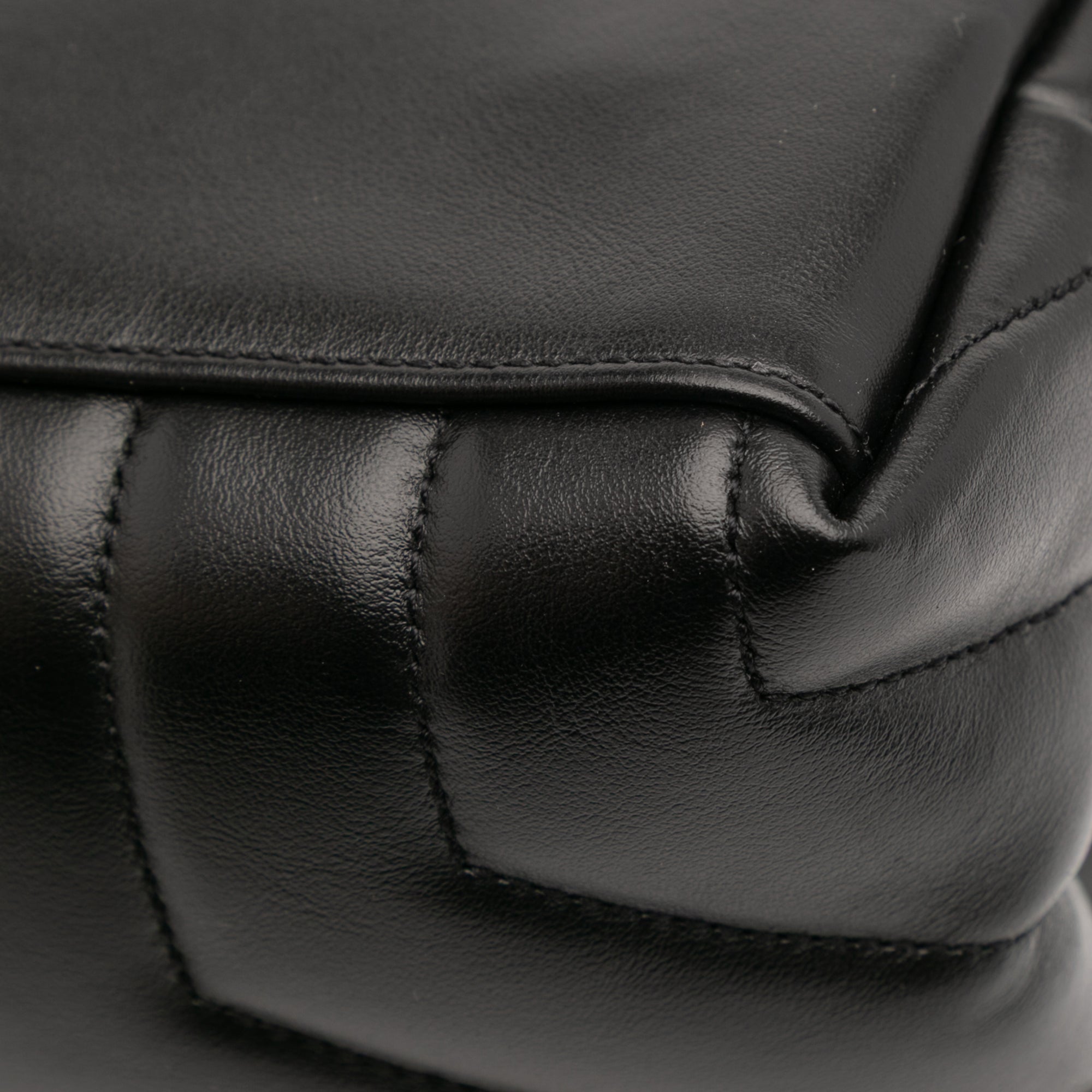 Saint Laurent Medium Matelasse Calfskin Monogram Monochrome LouLou Shoulder Bag - image 10