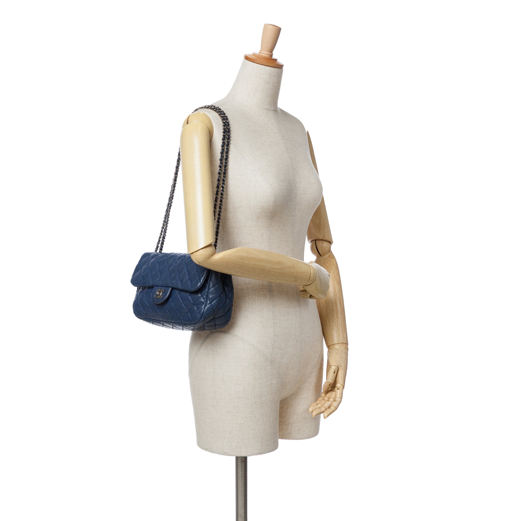 Chanel Small Quilted Lambskin Beaded Single Flap - image 9