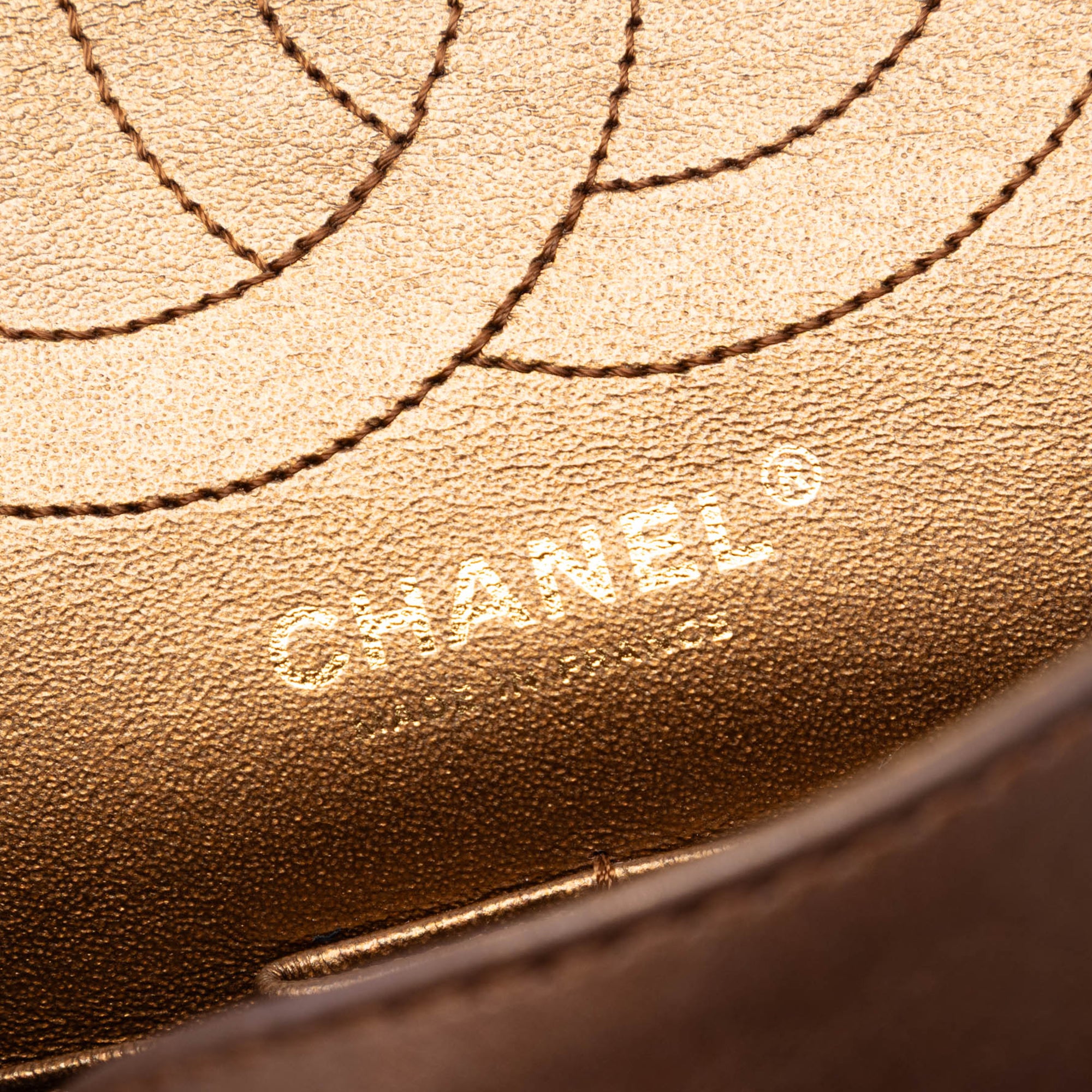 Chanel Quilted Metallic Calfskin Reissue 2.55 Double Flap 225 - image 5