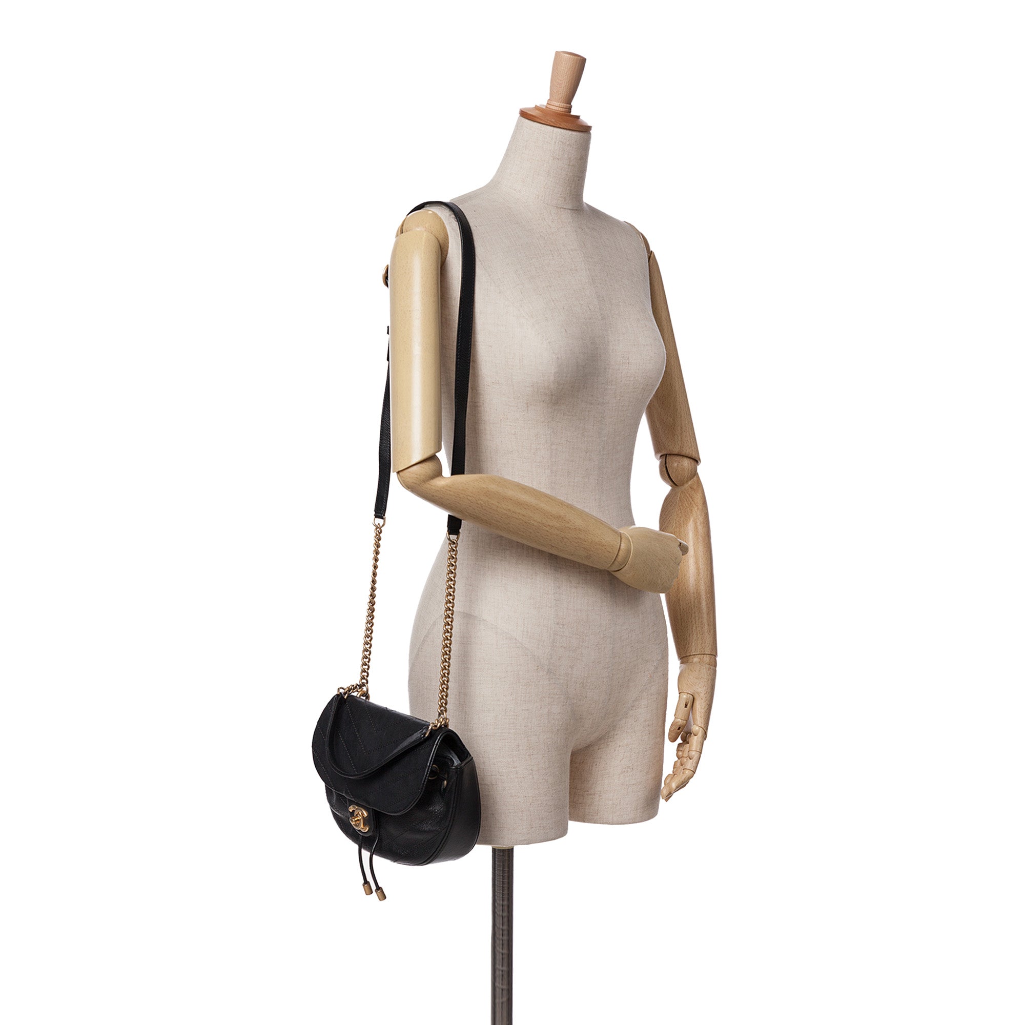 Chanel CC Chevron Lambskin Round Flap Satchel - image 11
