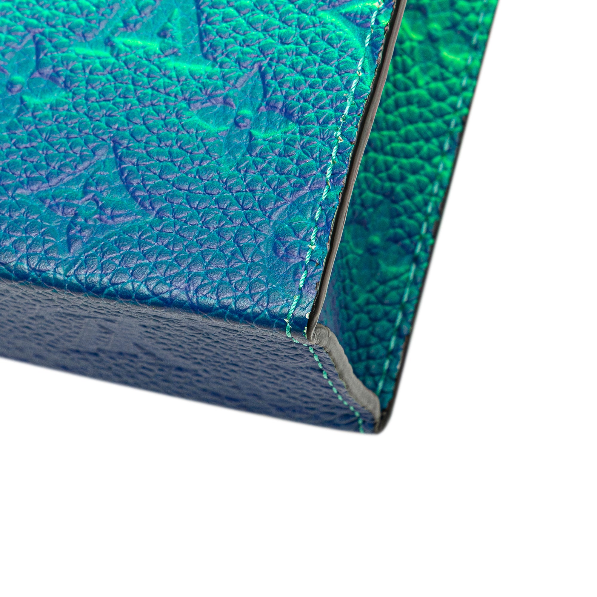 Louis Vuitton Monogram Taurillon Illusion Sac Plat XS - image 7