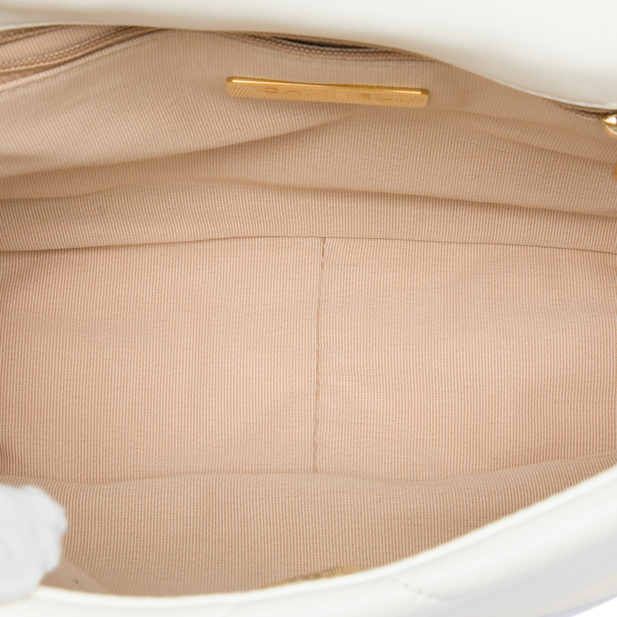Chanel Medium Lambskin 19 Flap - image 4