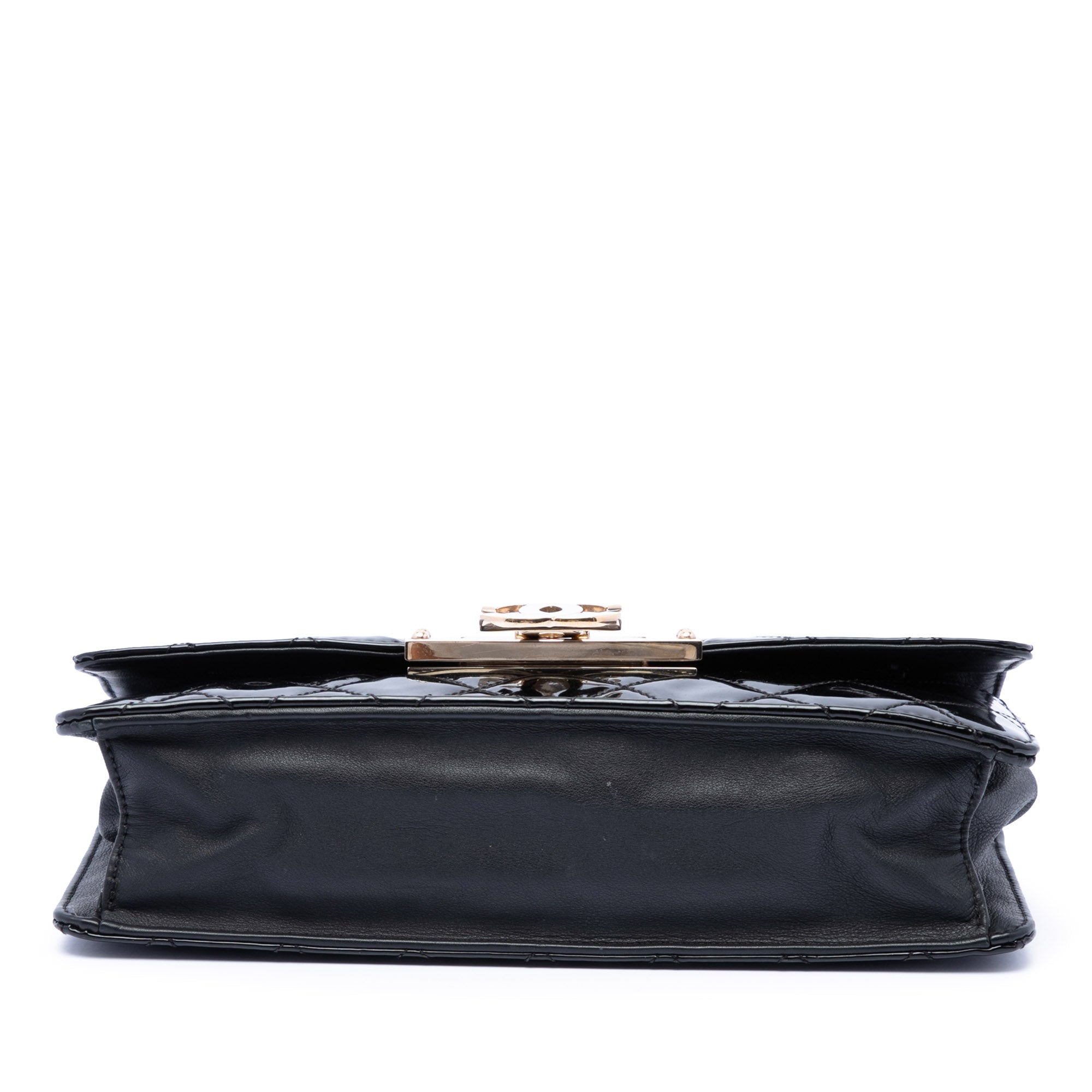 Chanel Quilted Patent Golden Class East West Wallet on Chain - image 3