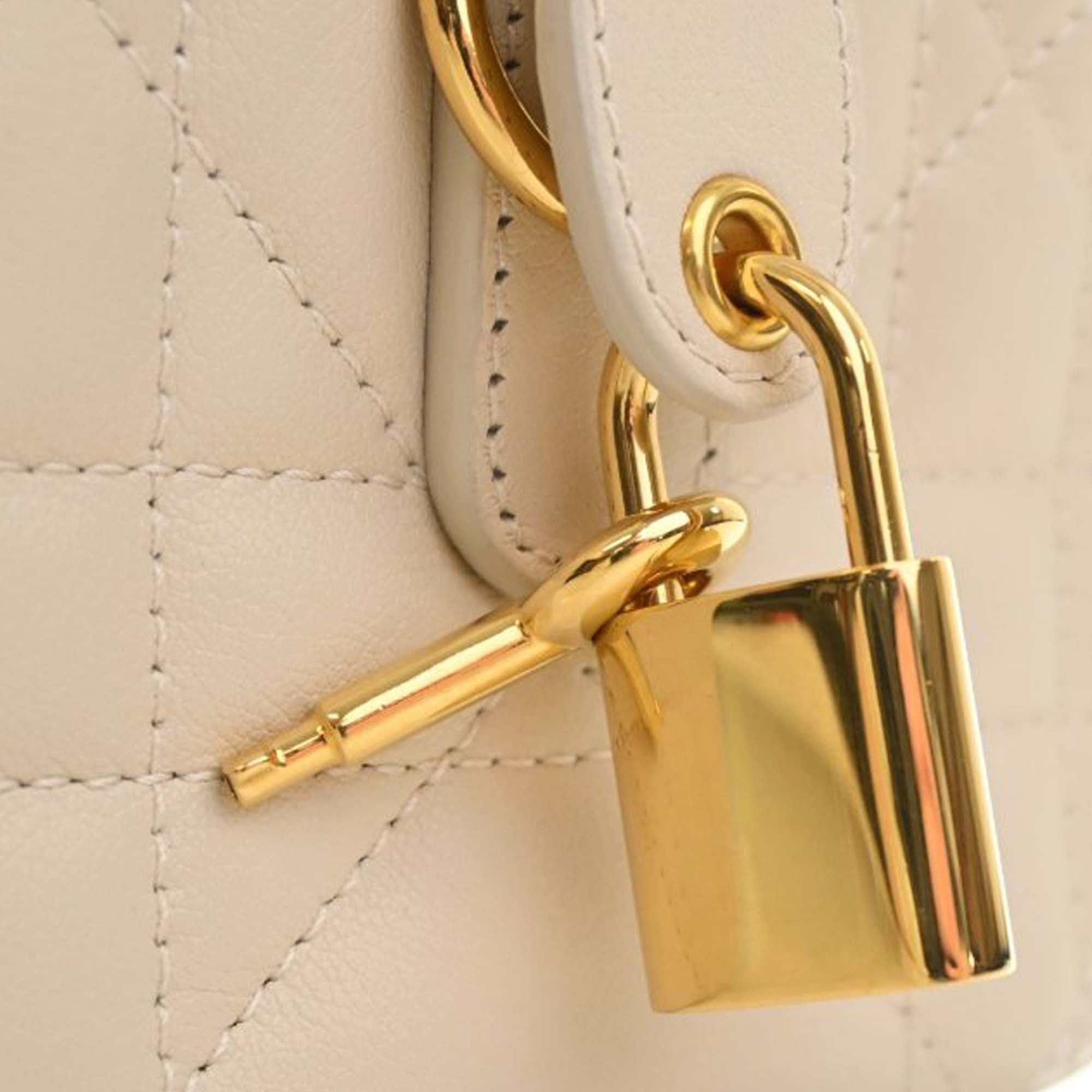 Dior Calfskin Macrocannage Groove 20 - image 9
