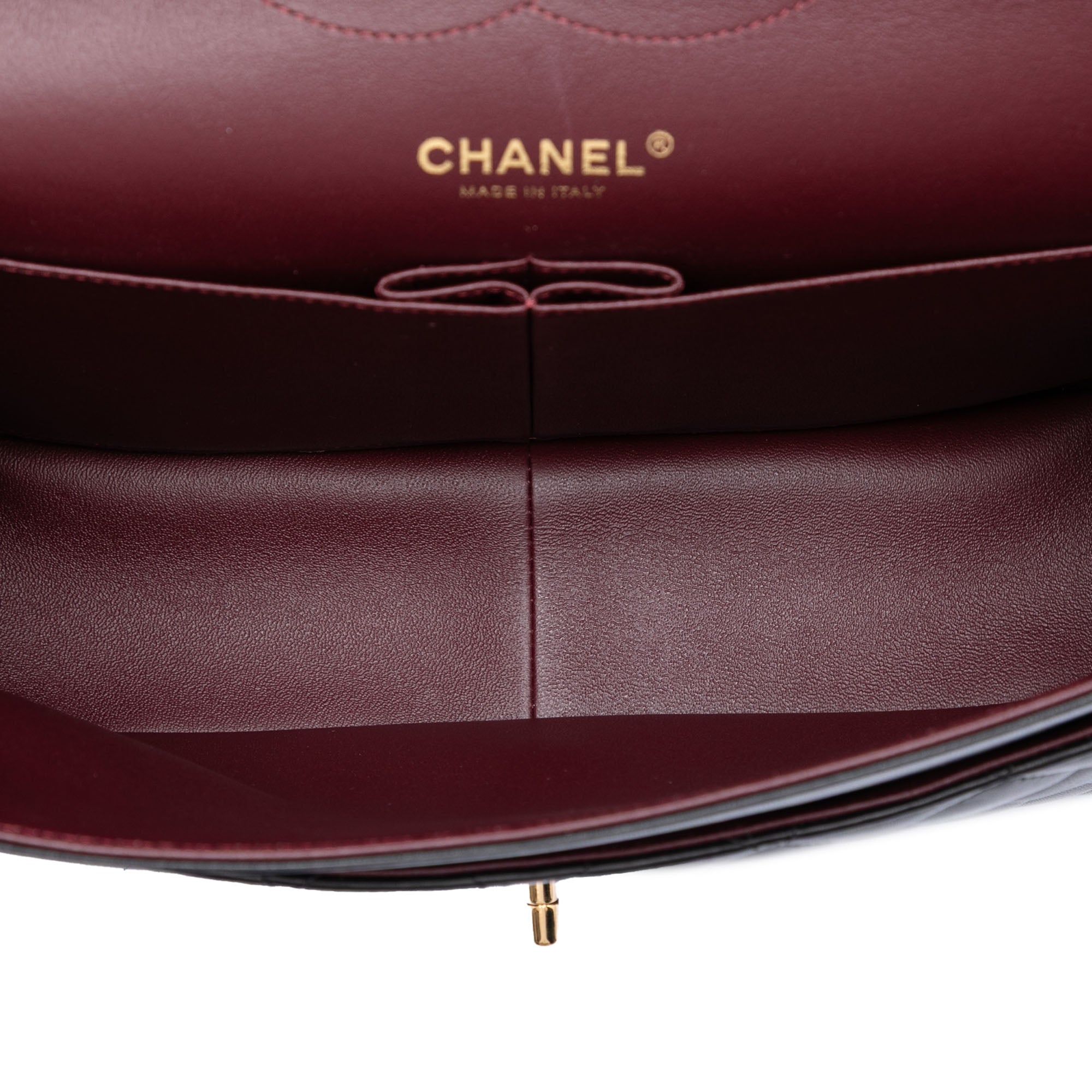 Chanel Jumbo Classic Lambskin Double Flap - image 4