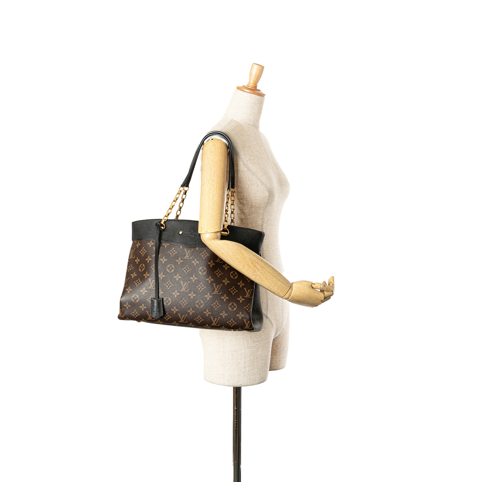 Louis Vuitton Monogram Pallas Shopper - image 13