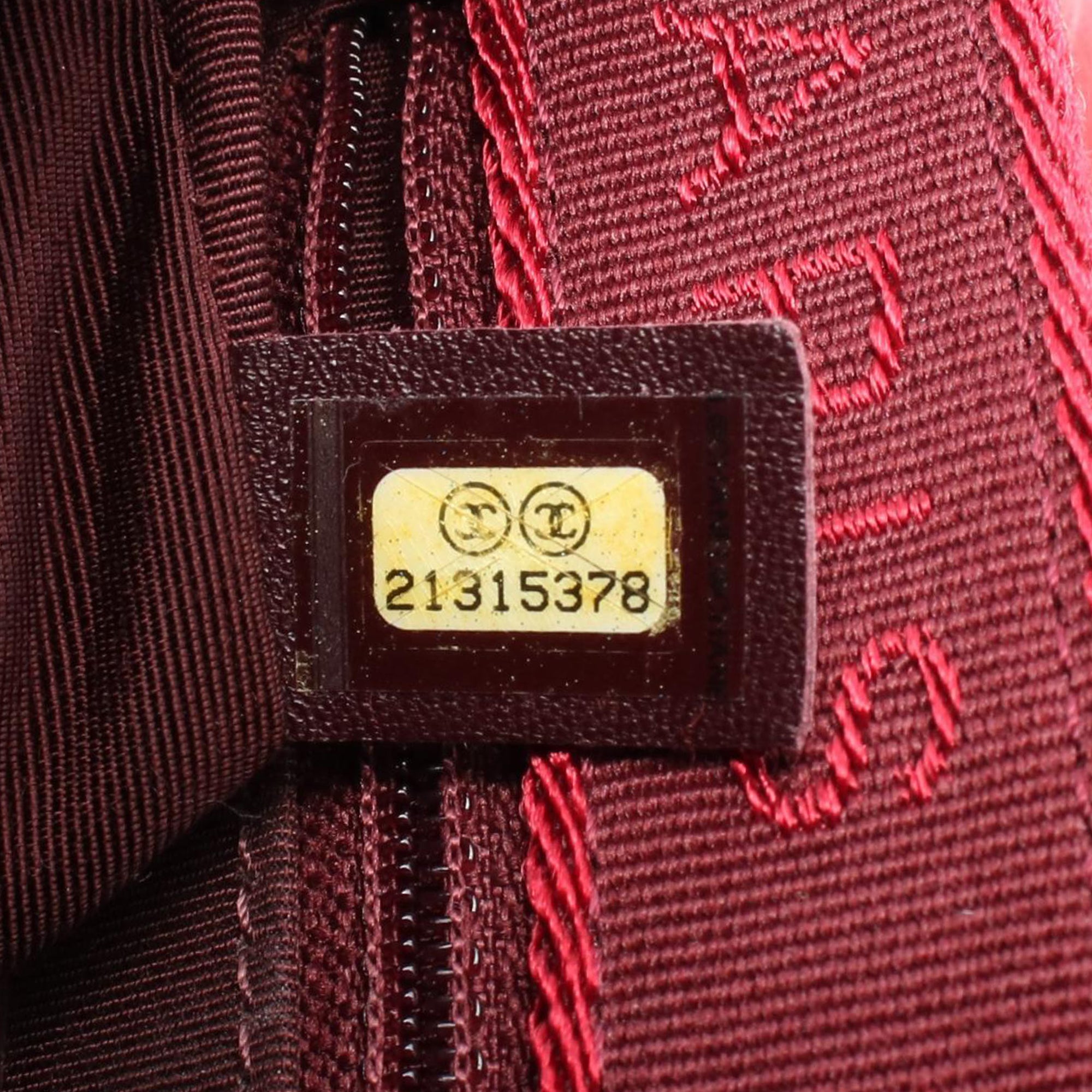 Chanel Paris Salzburg Mini Quilted Glazed Calfskin and Felt Edelweiss Flower Flap - image 6